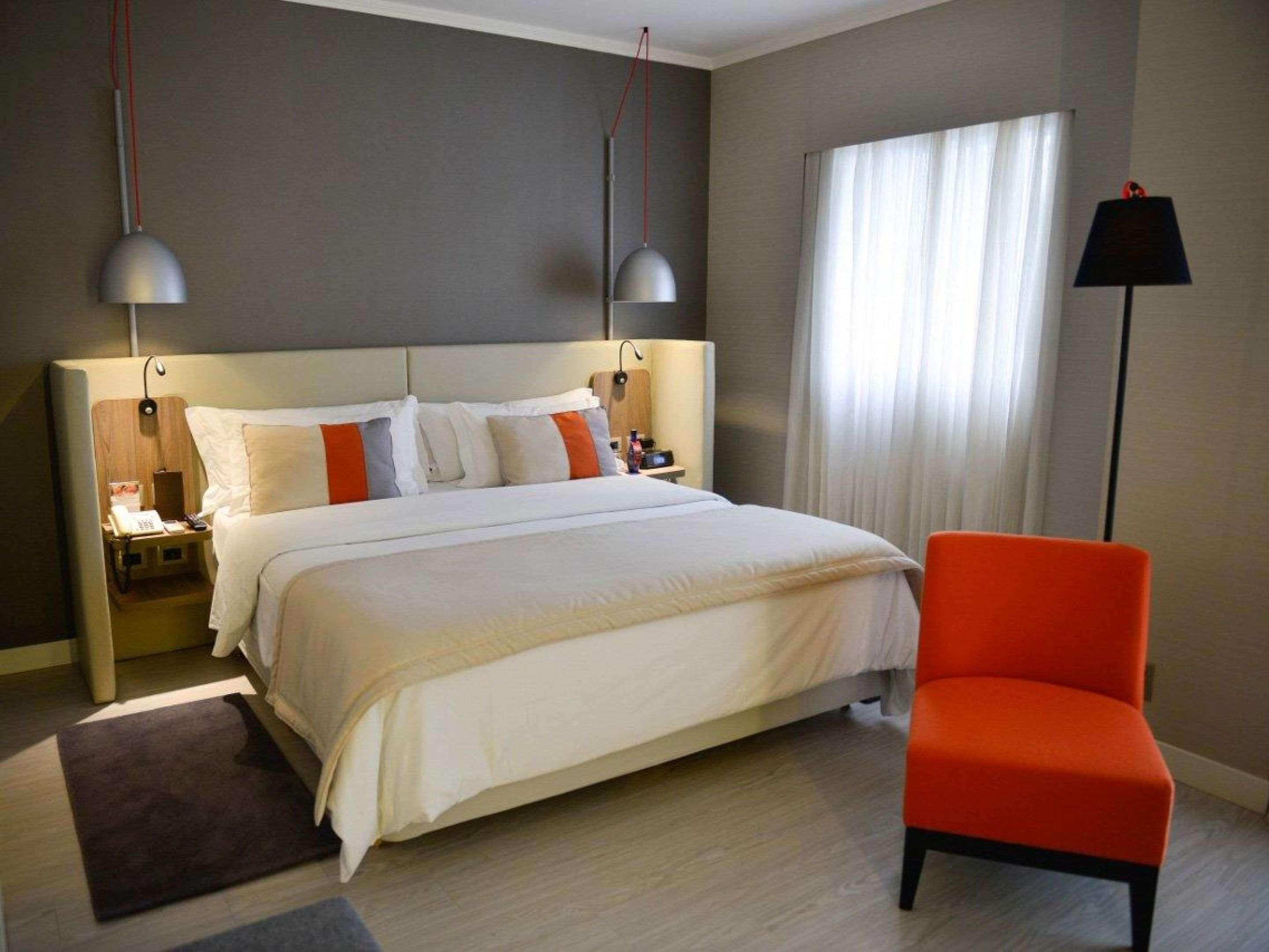 Double Queen Bed Non Smoking