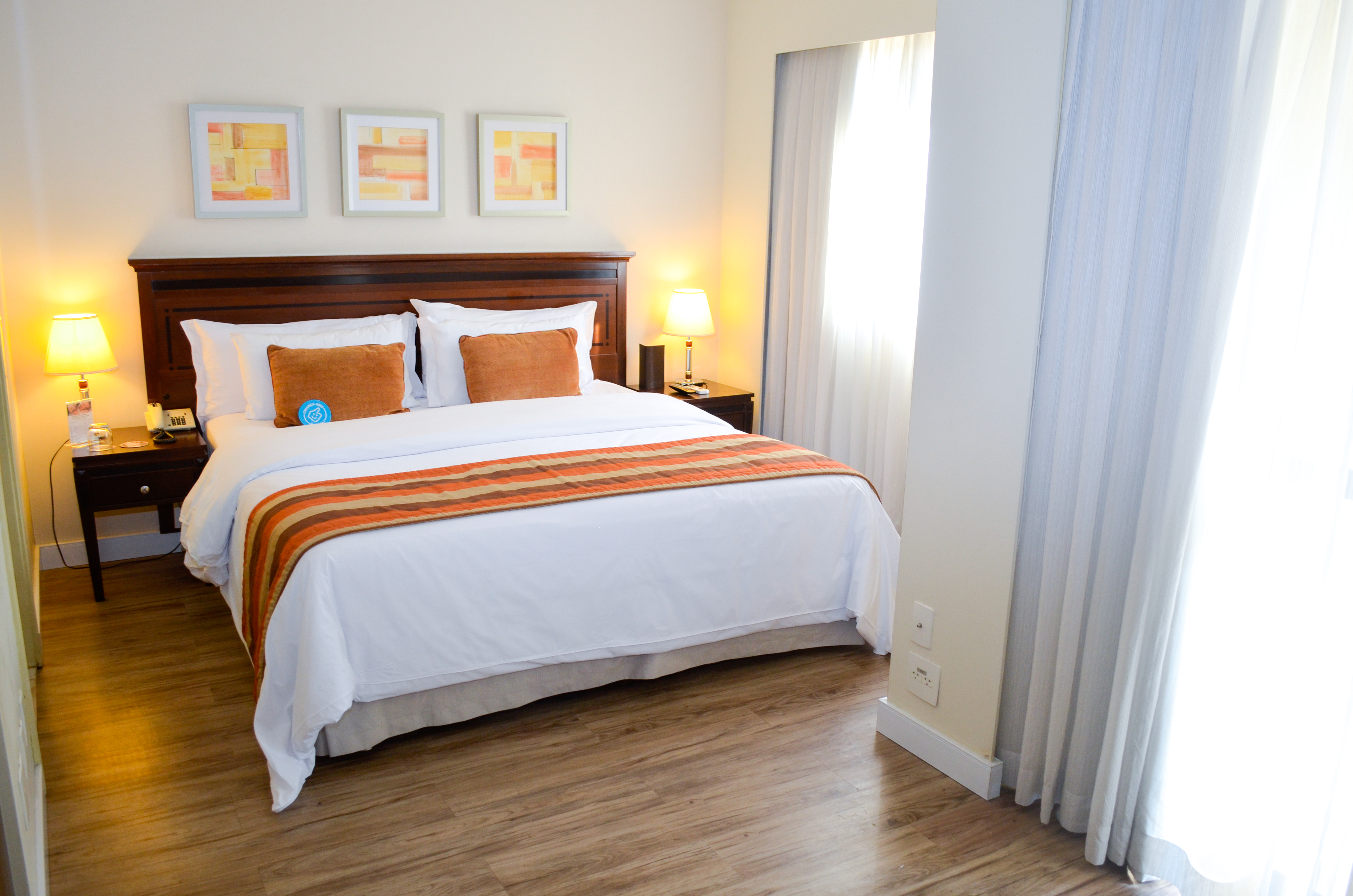 Double Queen Size Bed