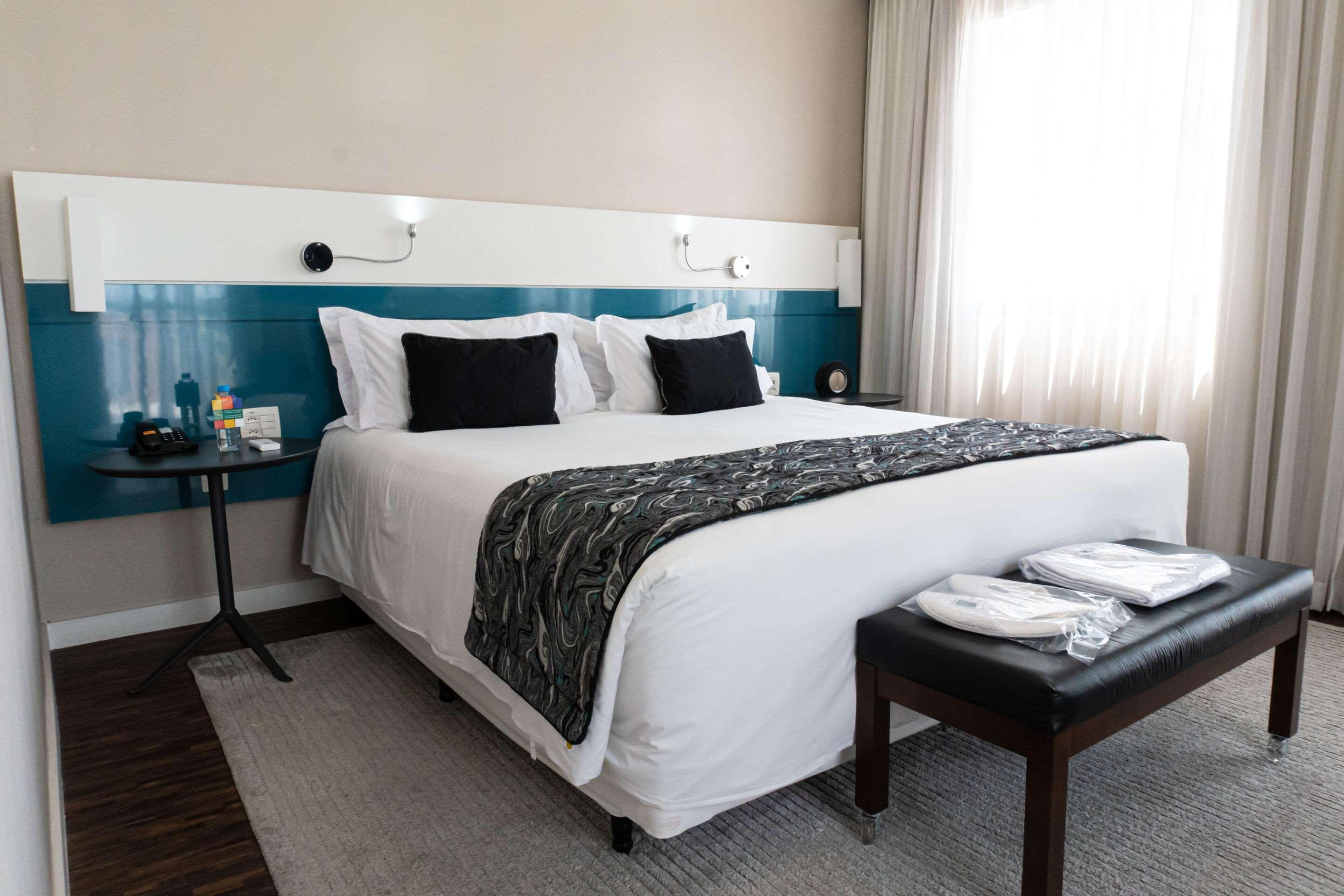 Double Queen Size Bed