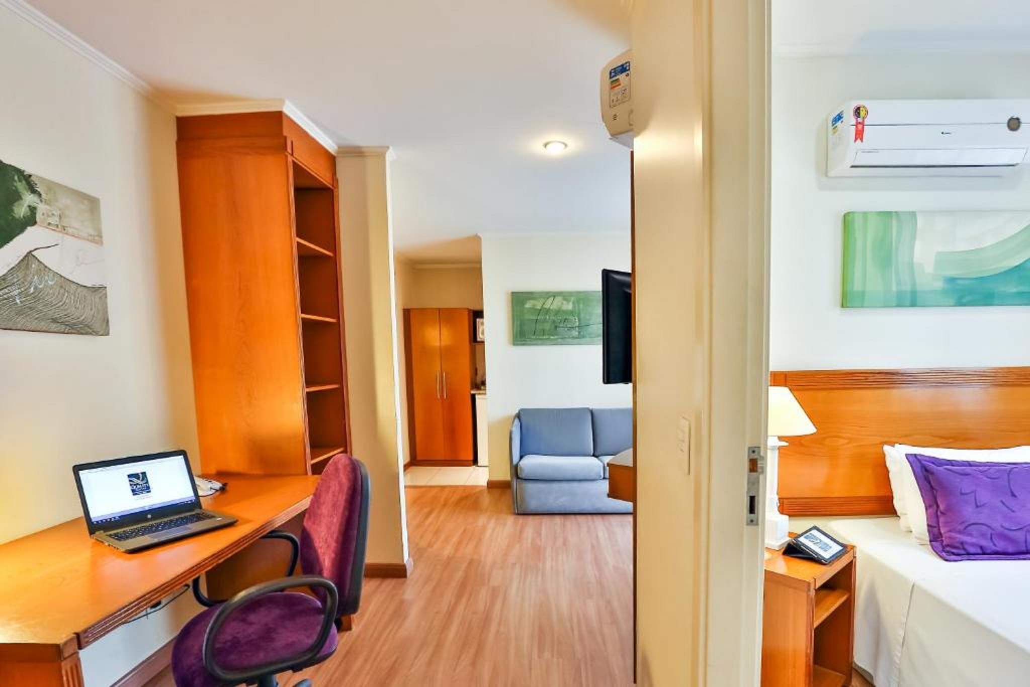 Triple Deluxe Queen Bed