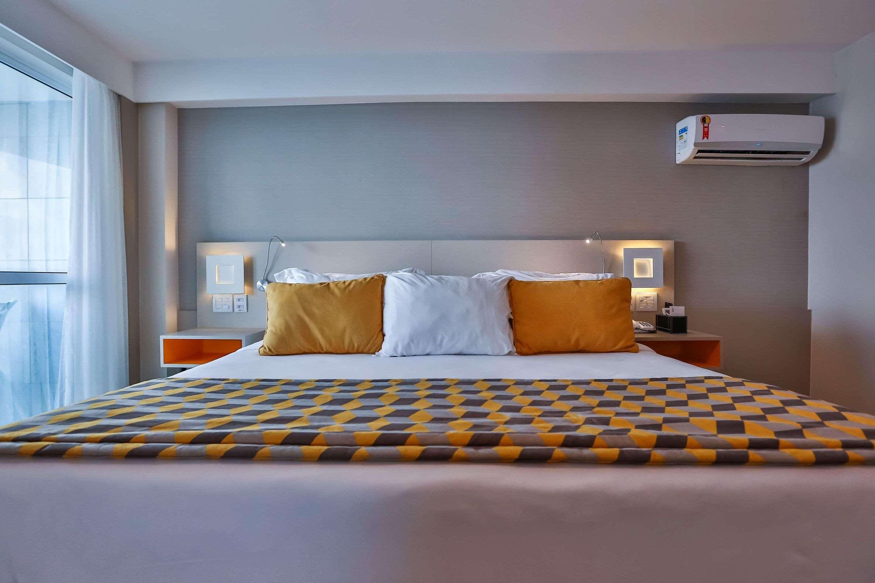 Suite Queen Size Bed