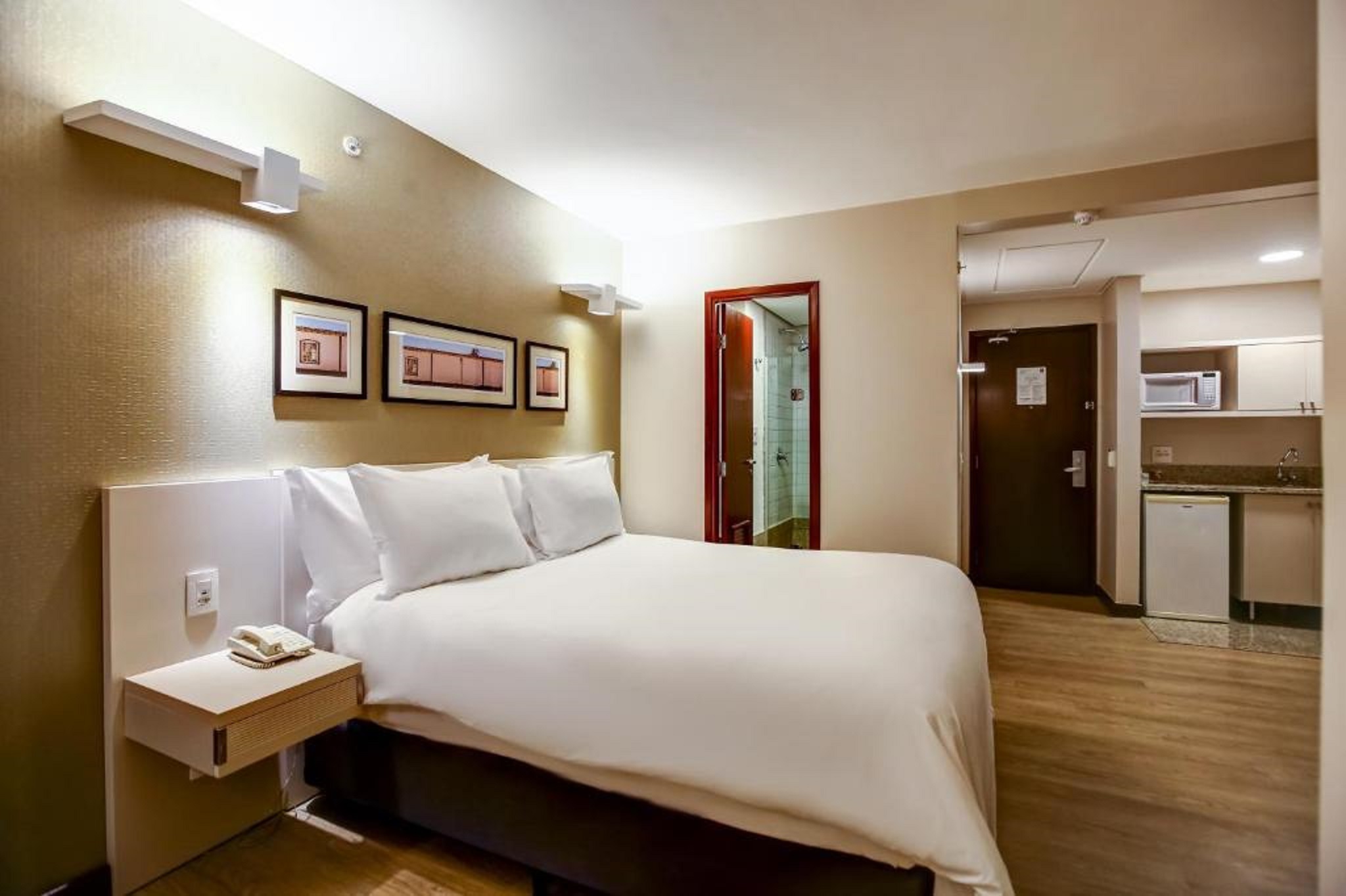 Double Business Queen Bed