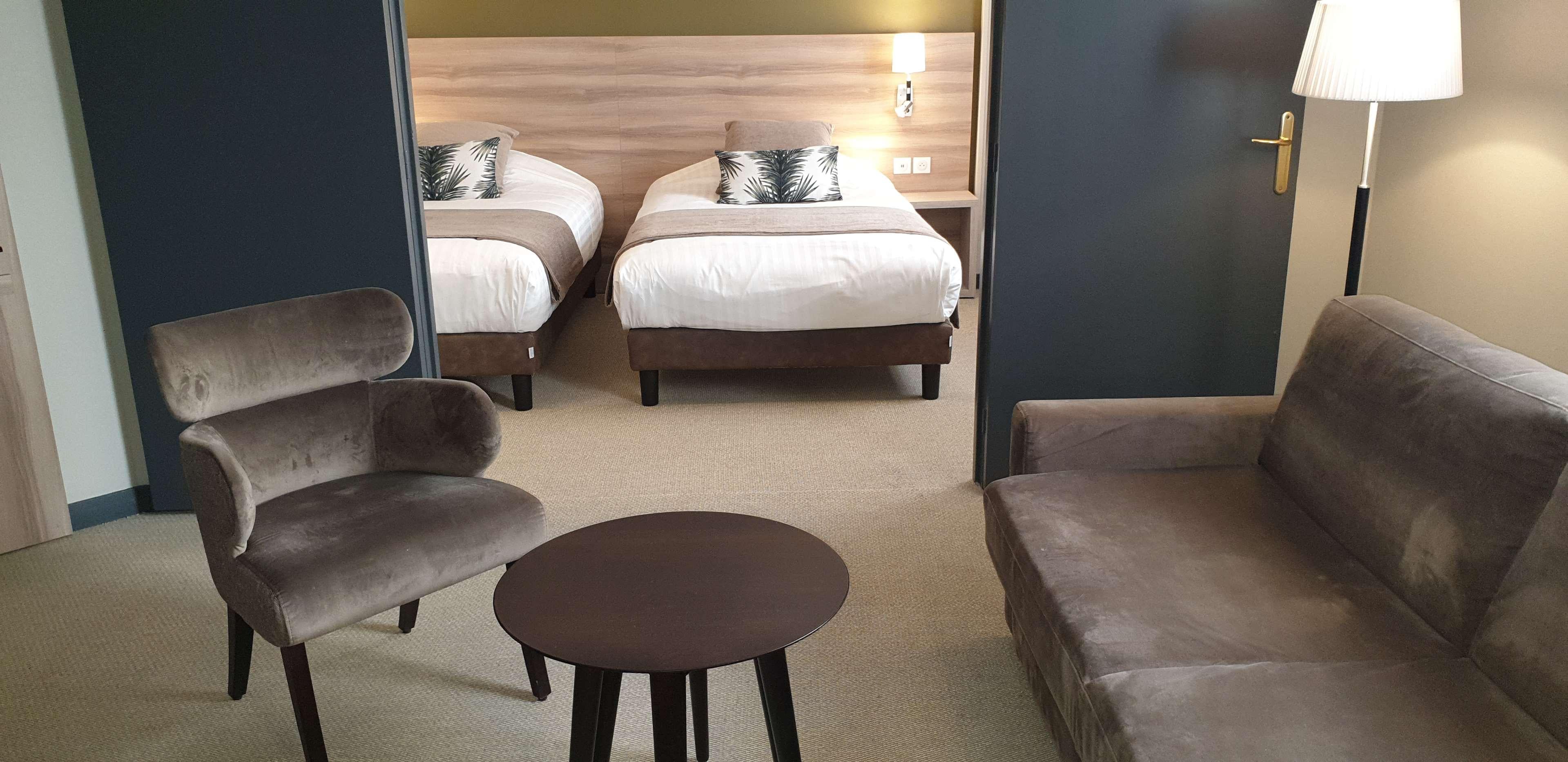 Junior Suite King Size Bed