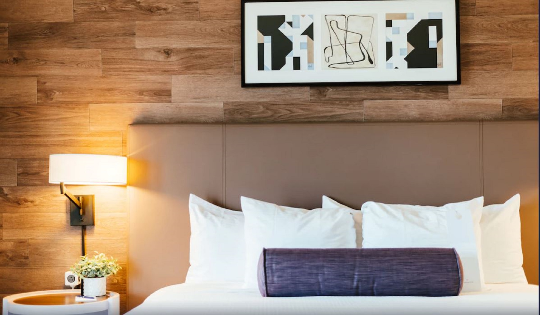 Room Premier Queen Bed