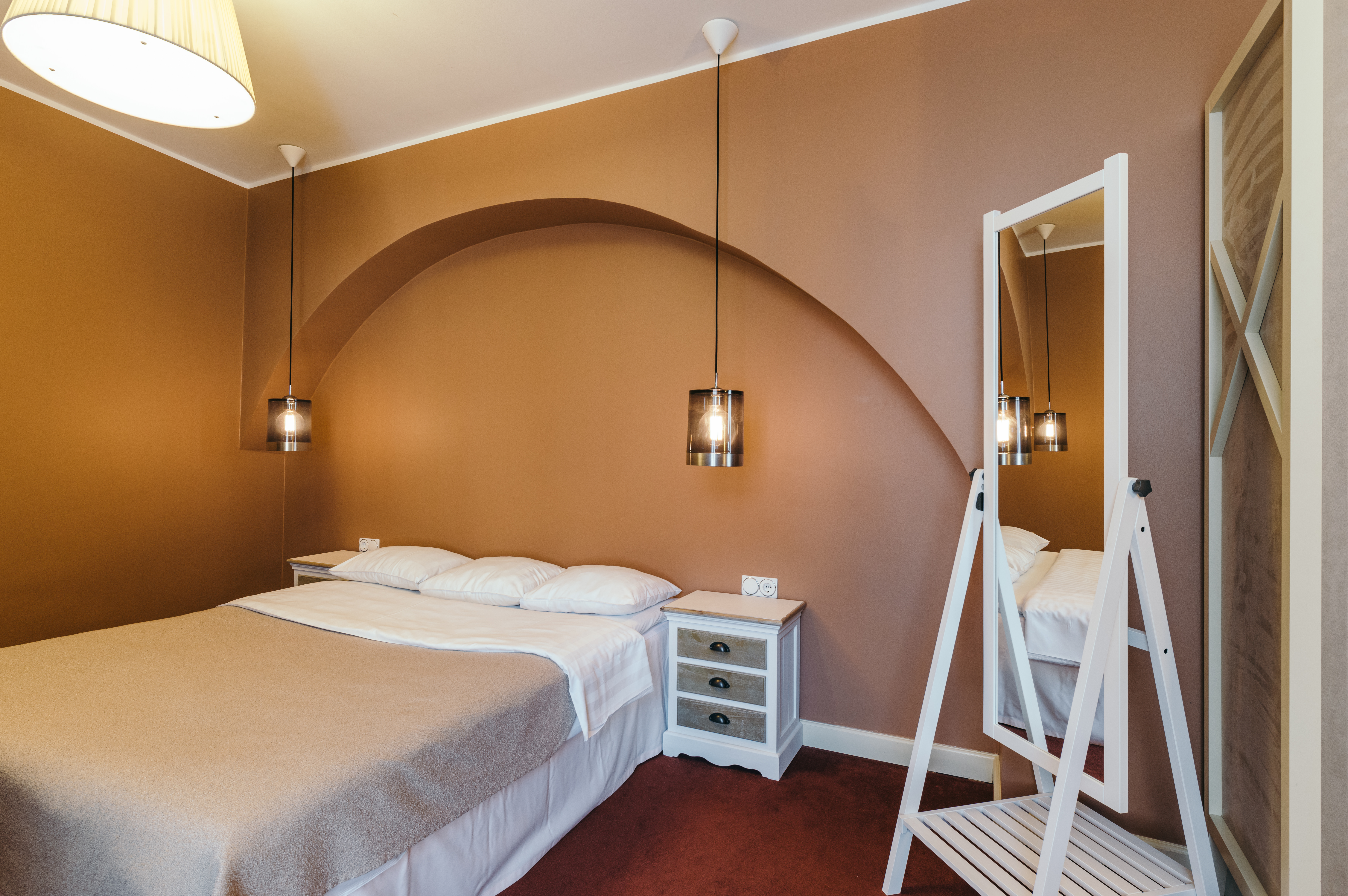 Double or Twin Standard