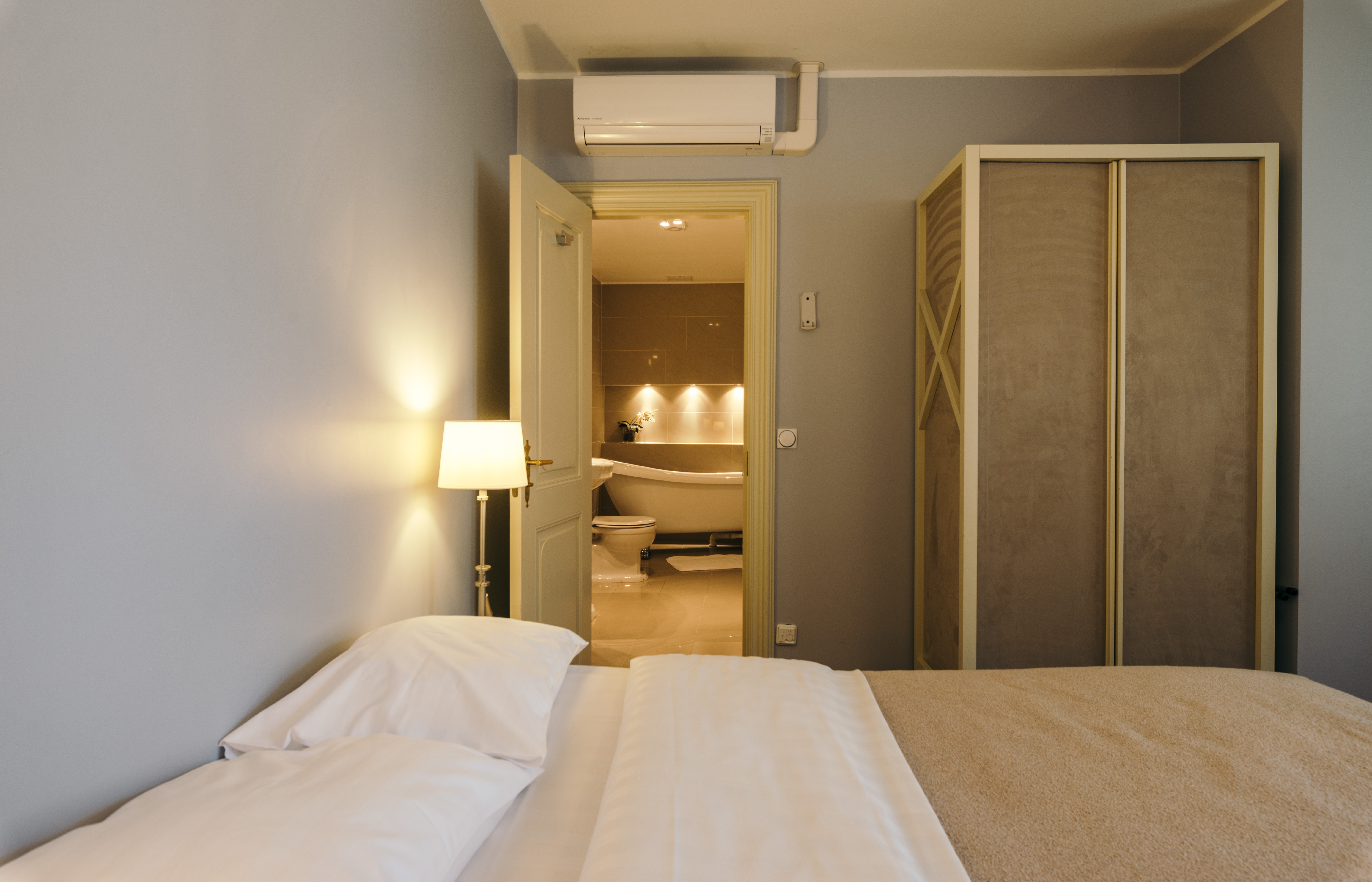 Double or Twin Standard