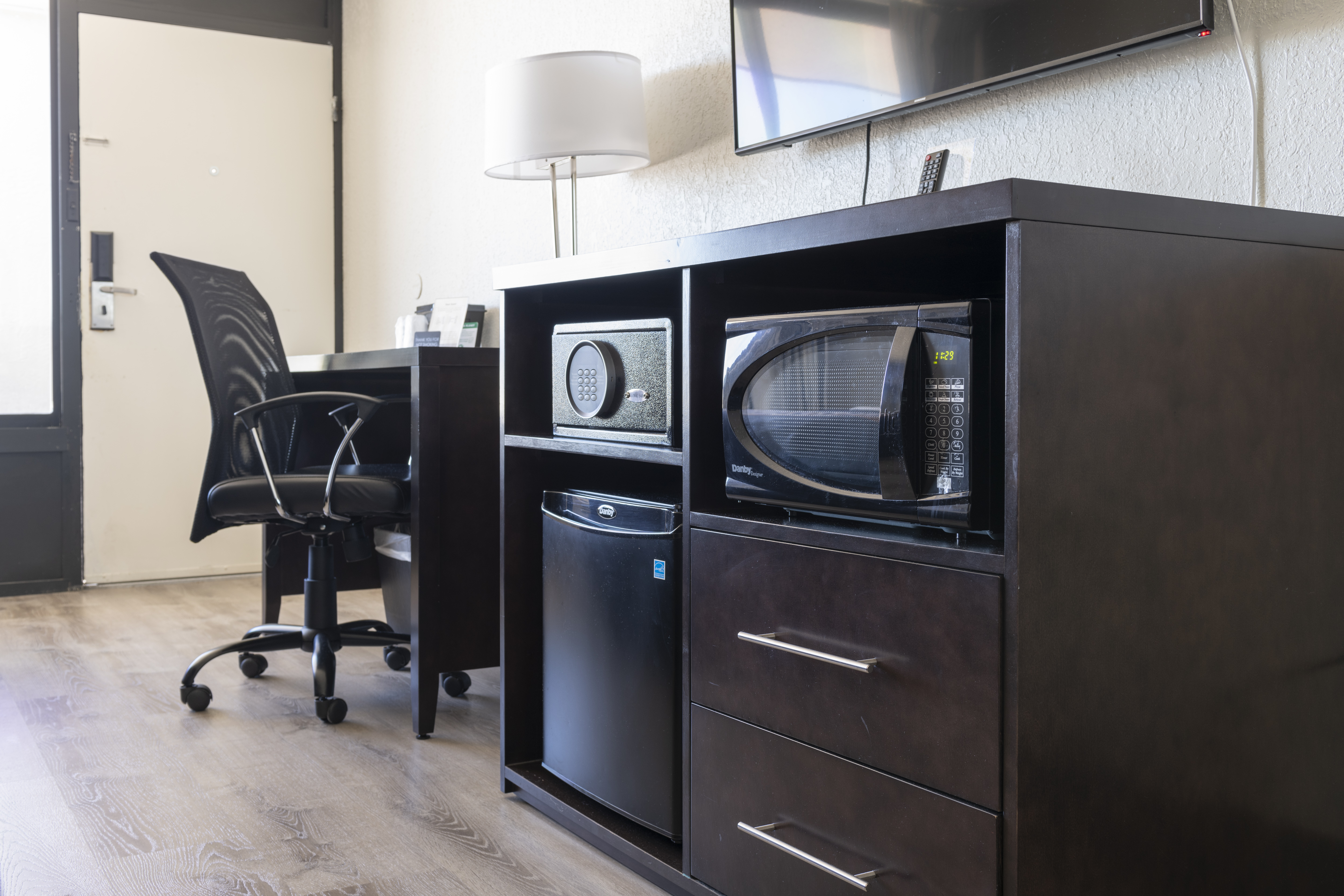 Double Two Queen Beds