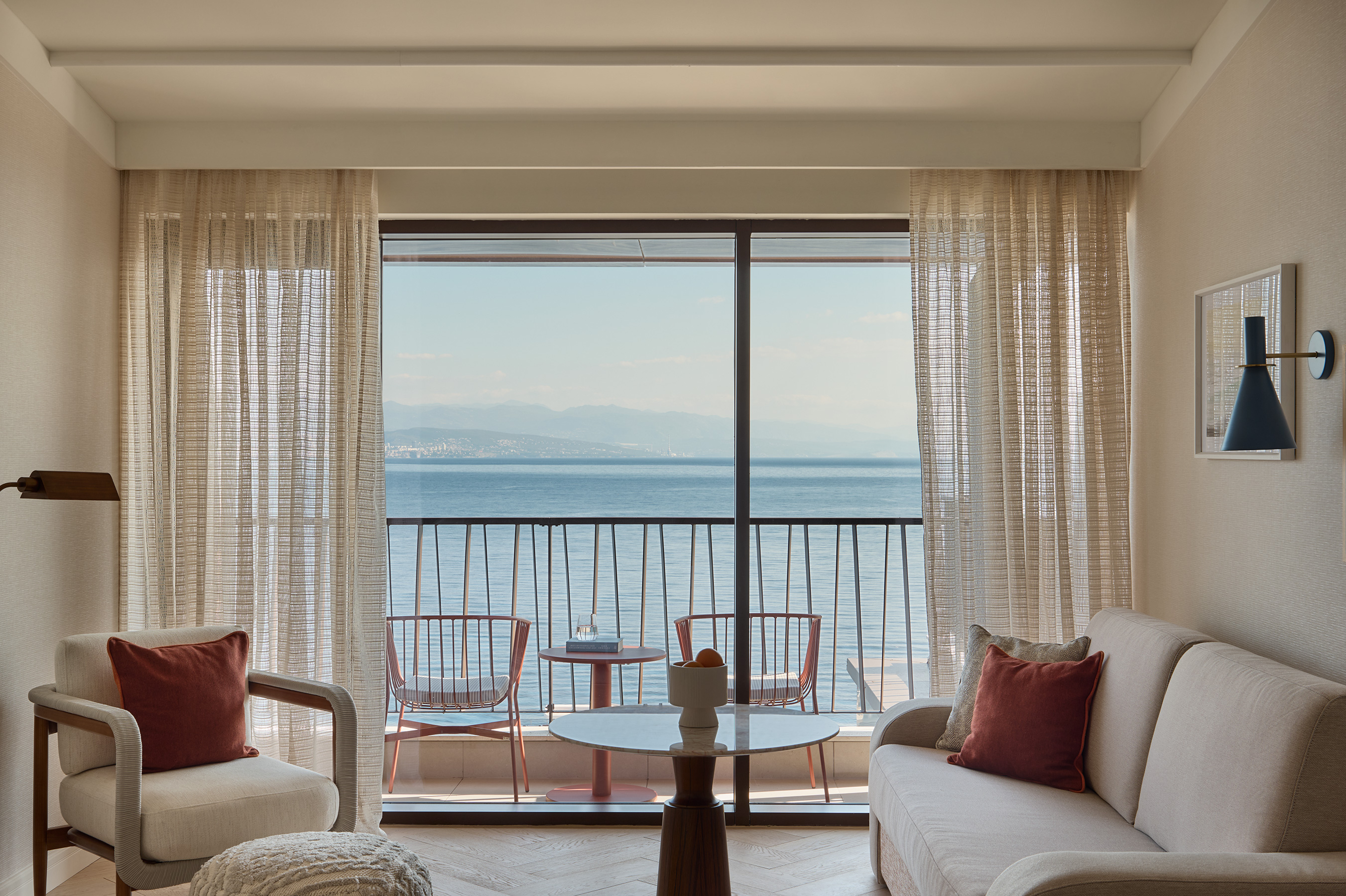 Triple Superior Sea View