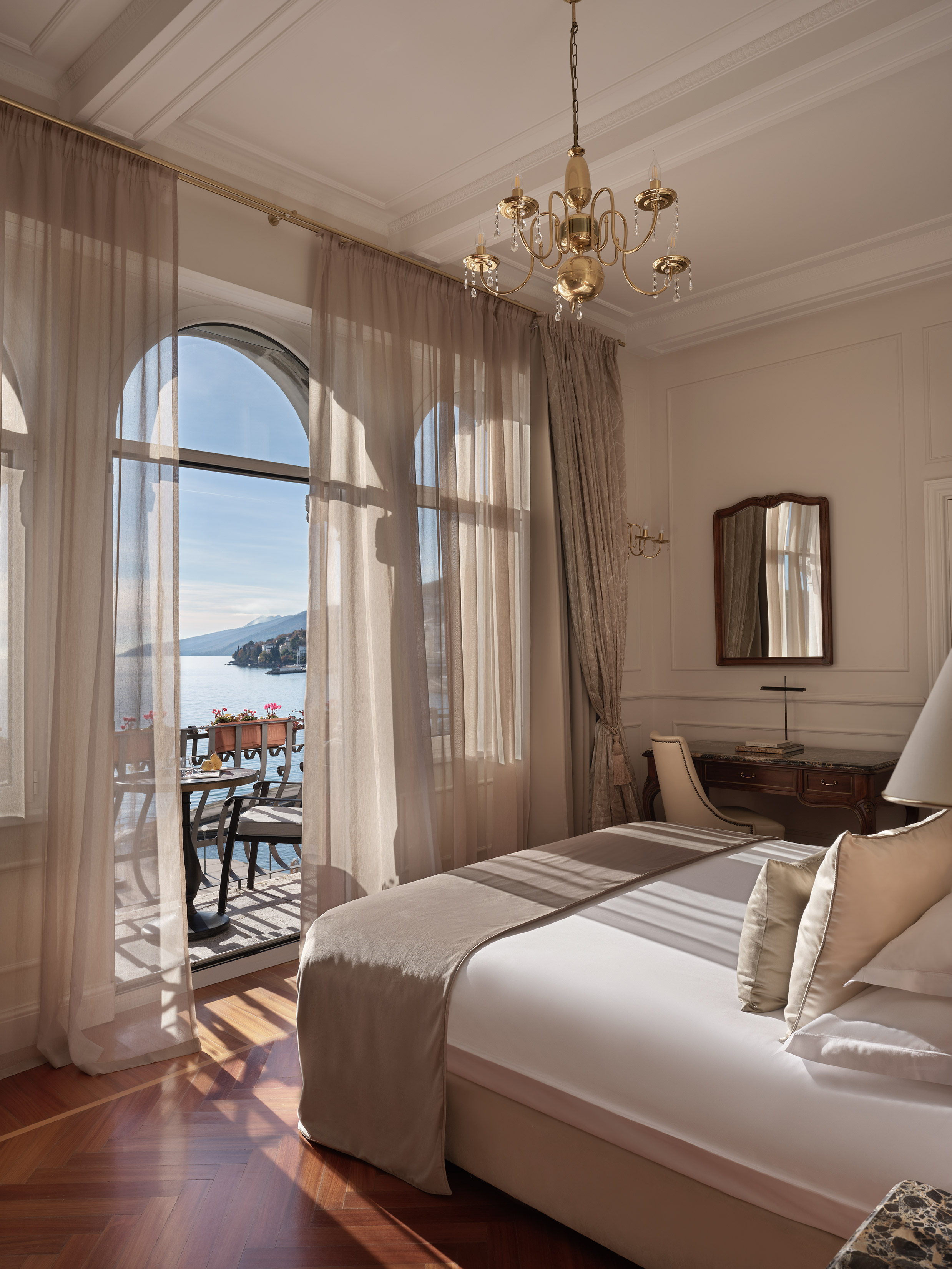 Double Deluxe Sea View with Balcony