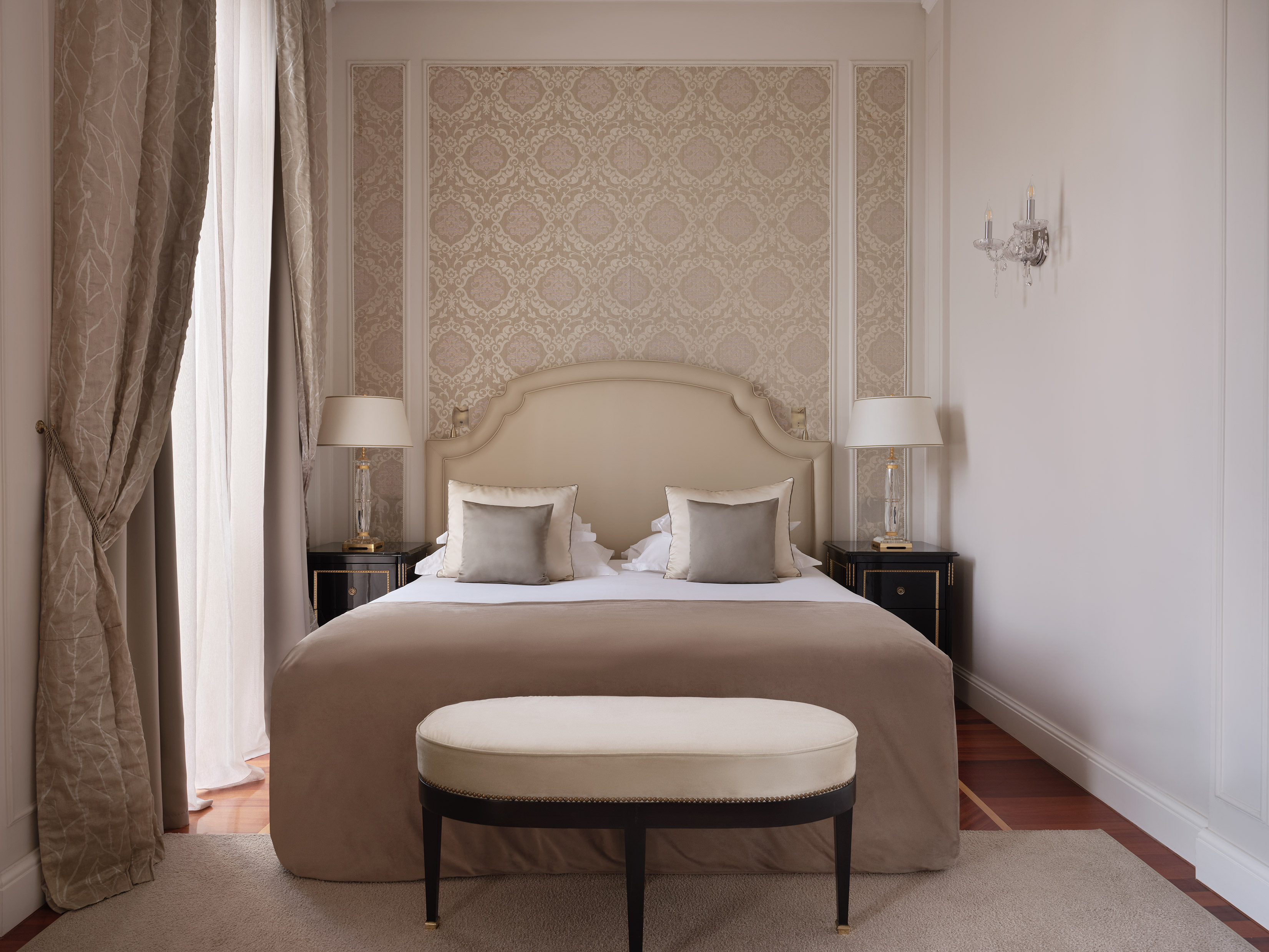 Suite Deluxe Sea View with Balcony