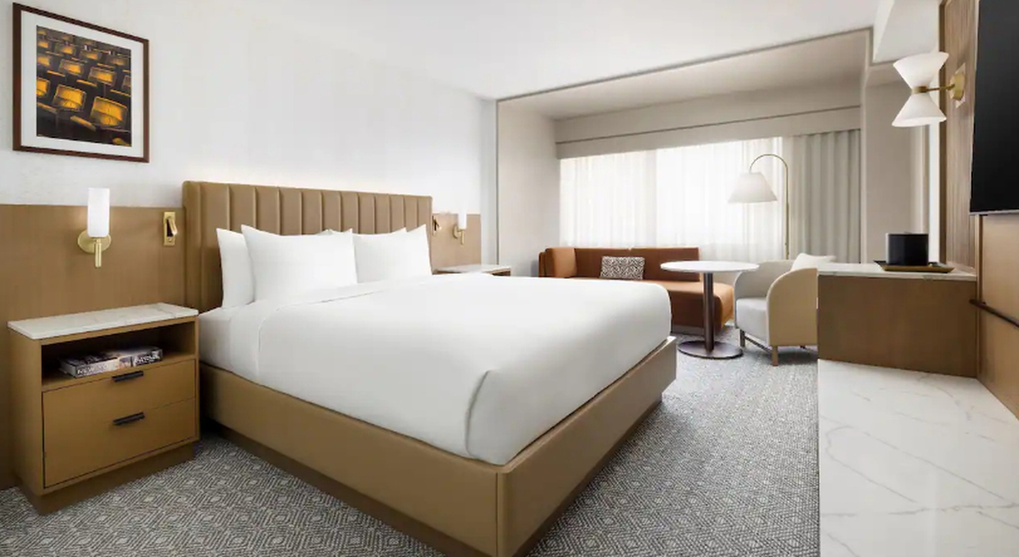 Room King Size Bed
