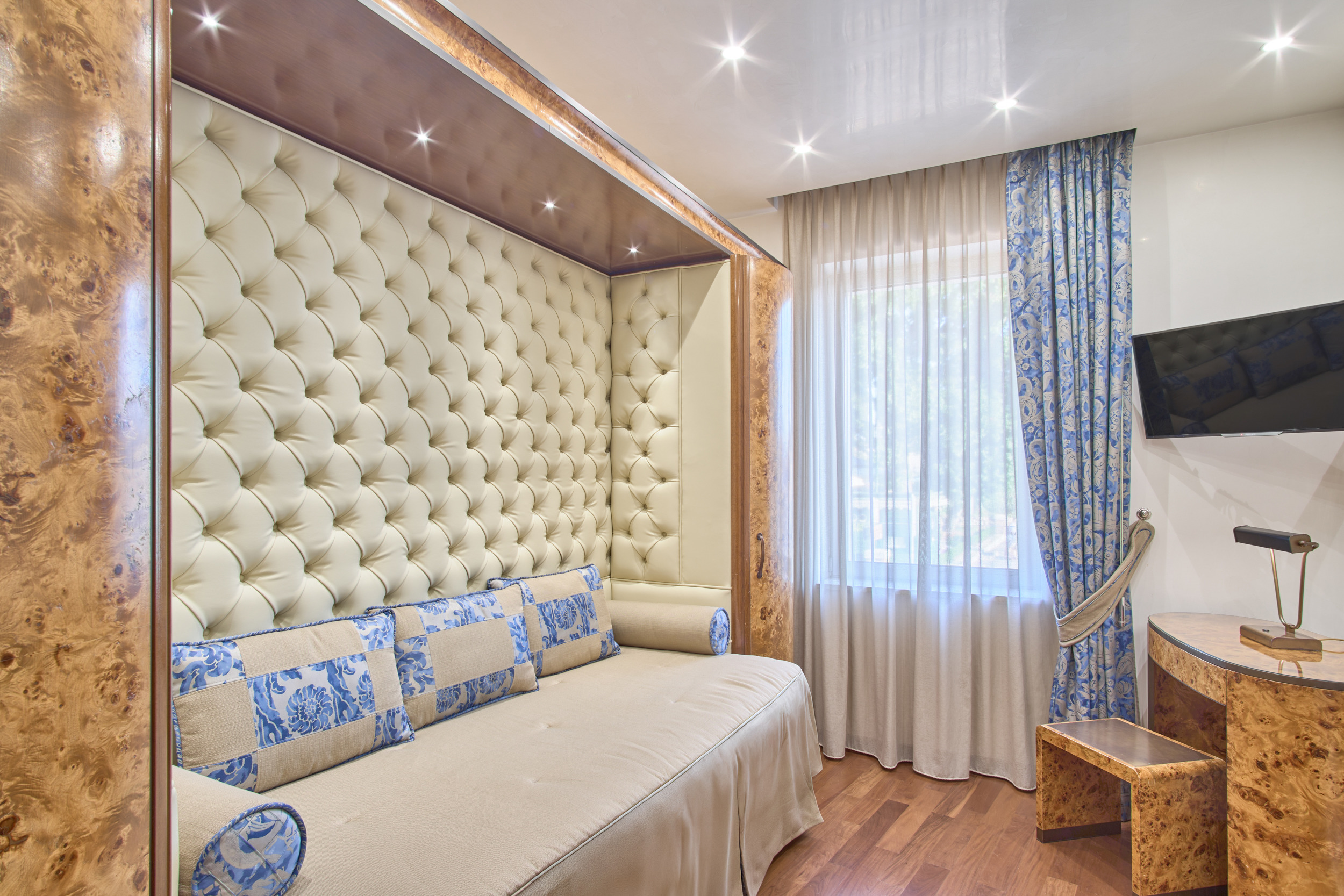 Single Deluxe City View