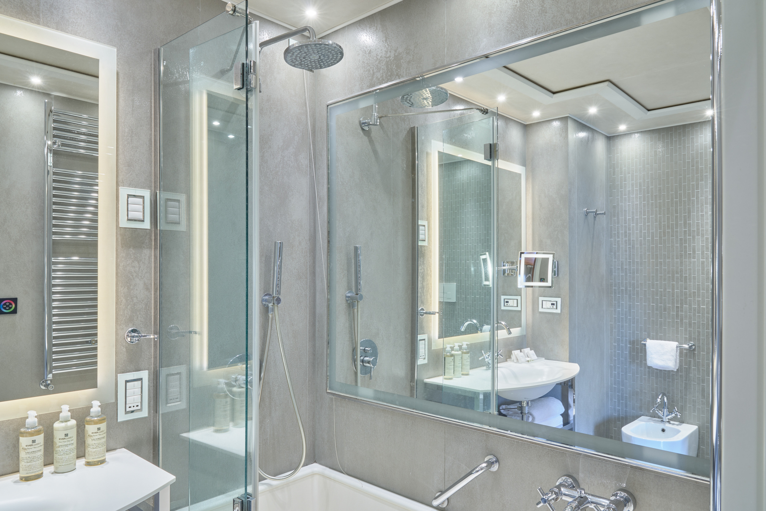 Double Deluxe Canal View