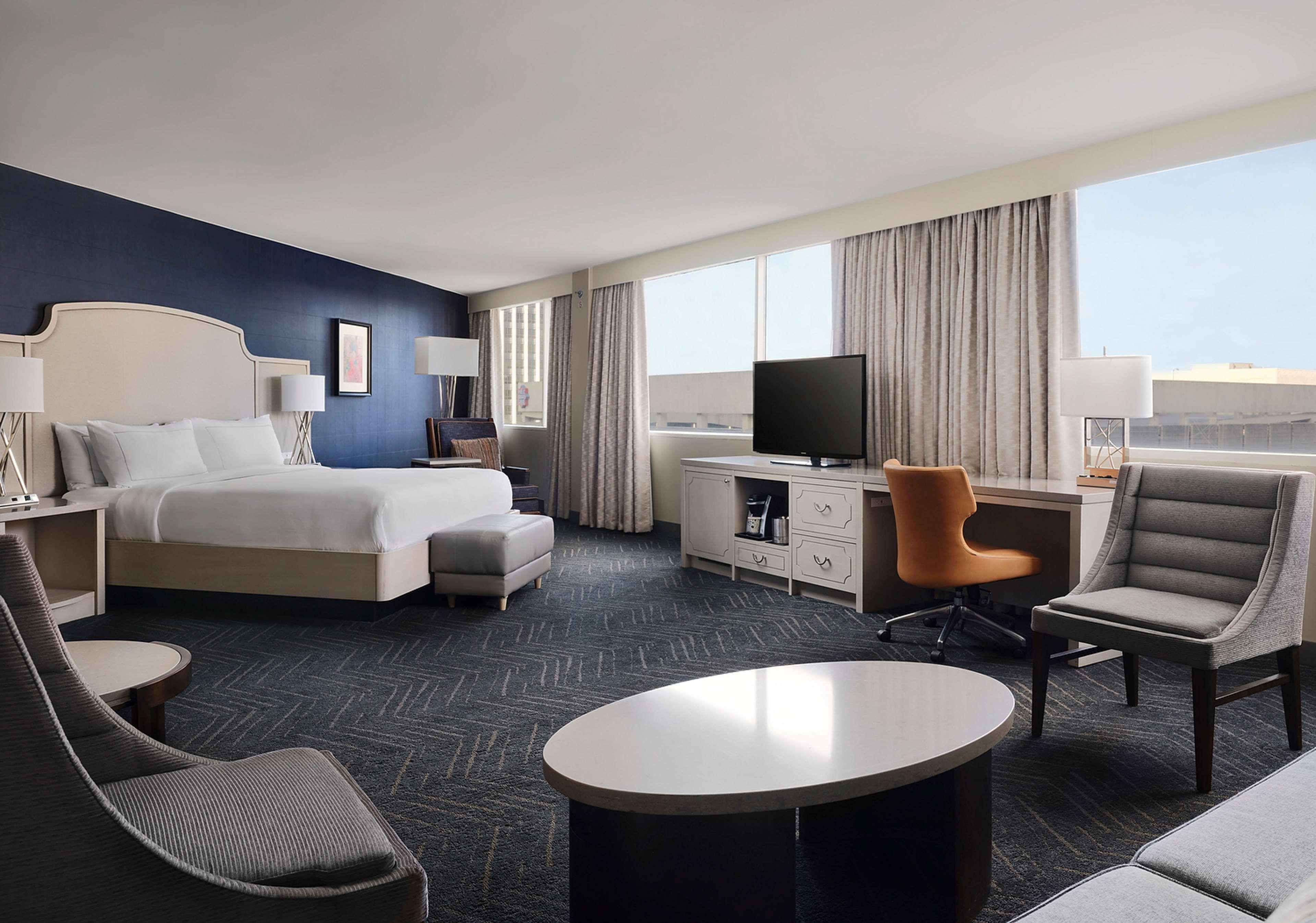 Junior Suite King Size Bed