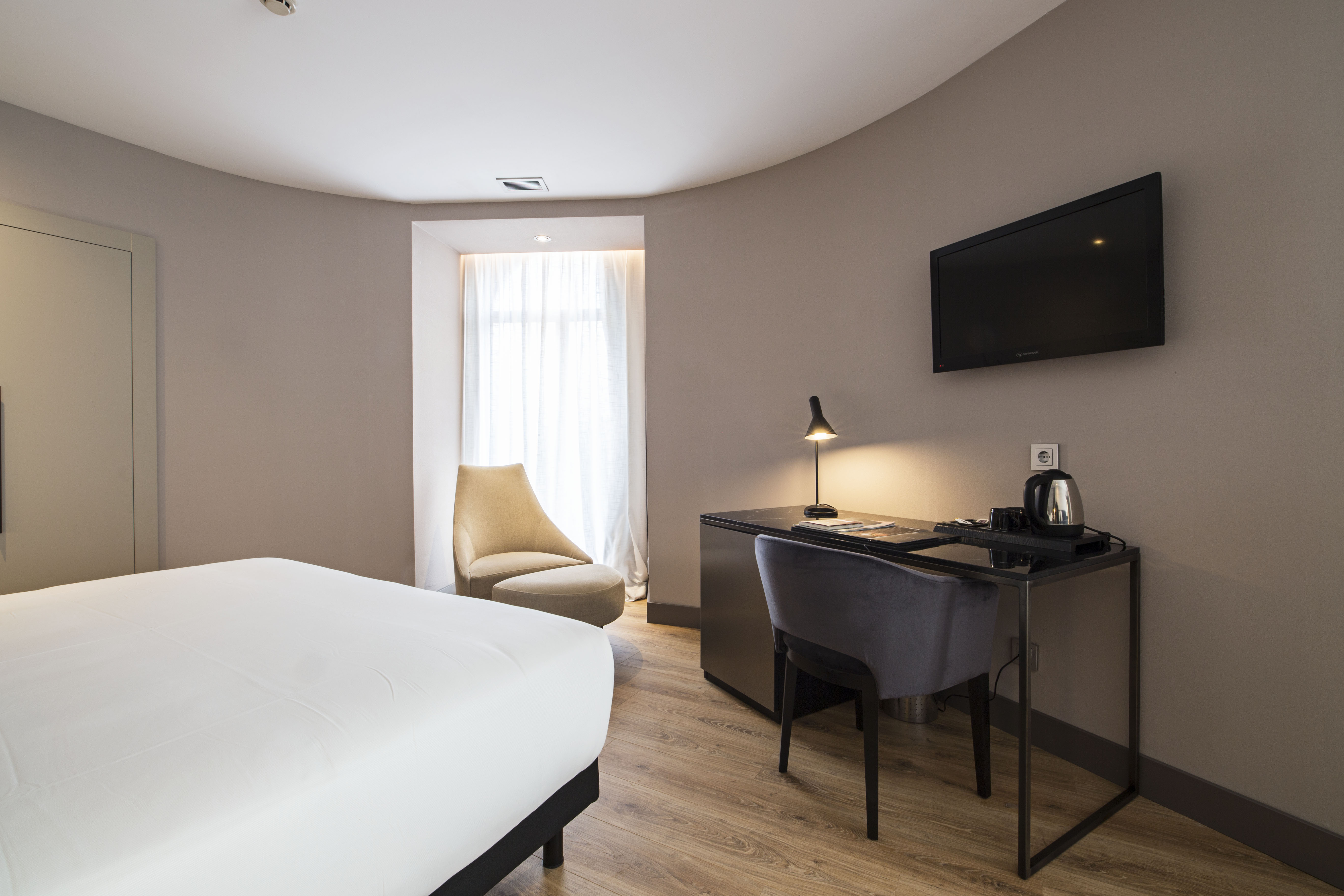 Double or Twin Capacity 3