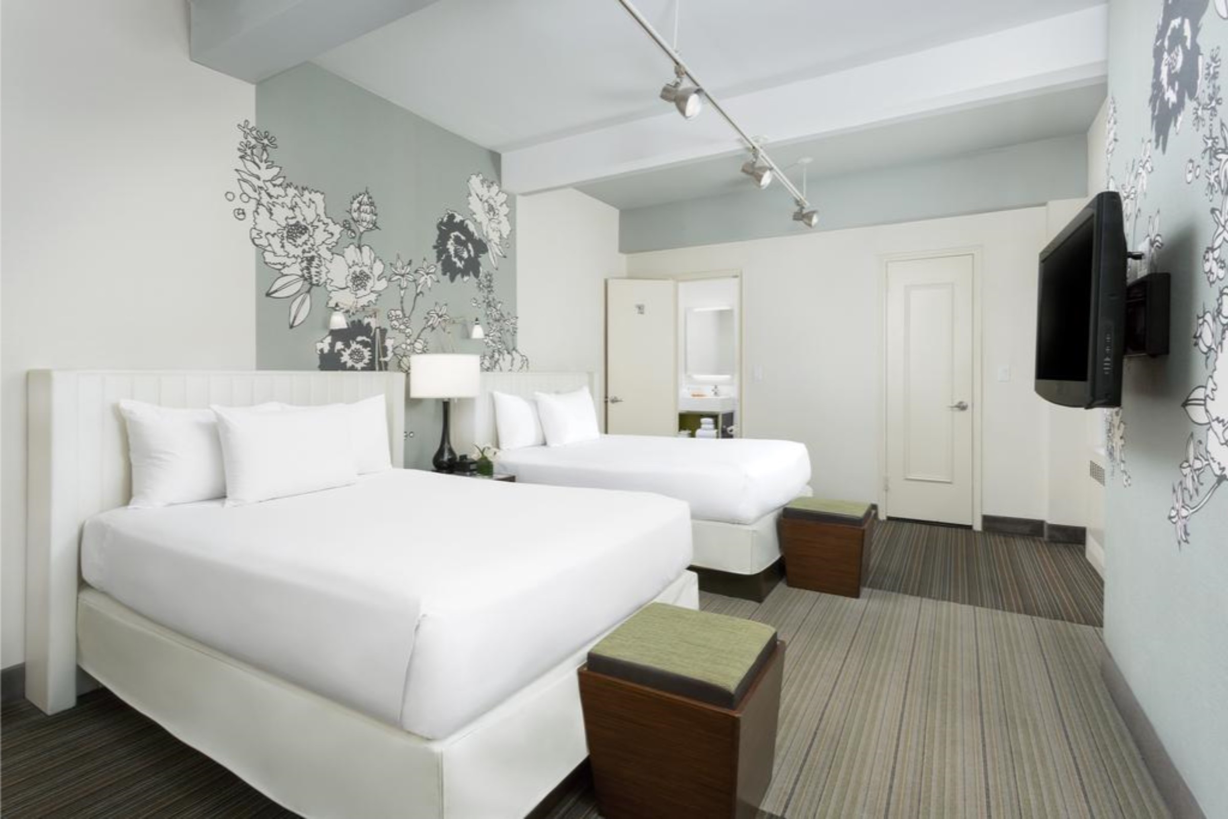 Double Executive 2 Double Beds