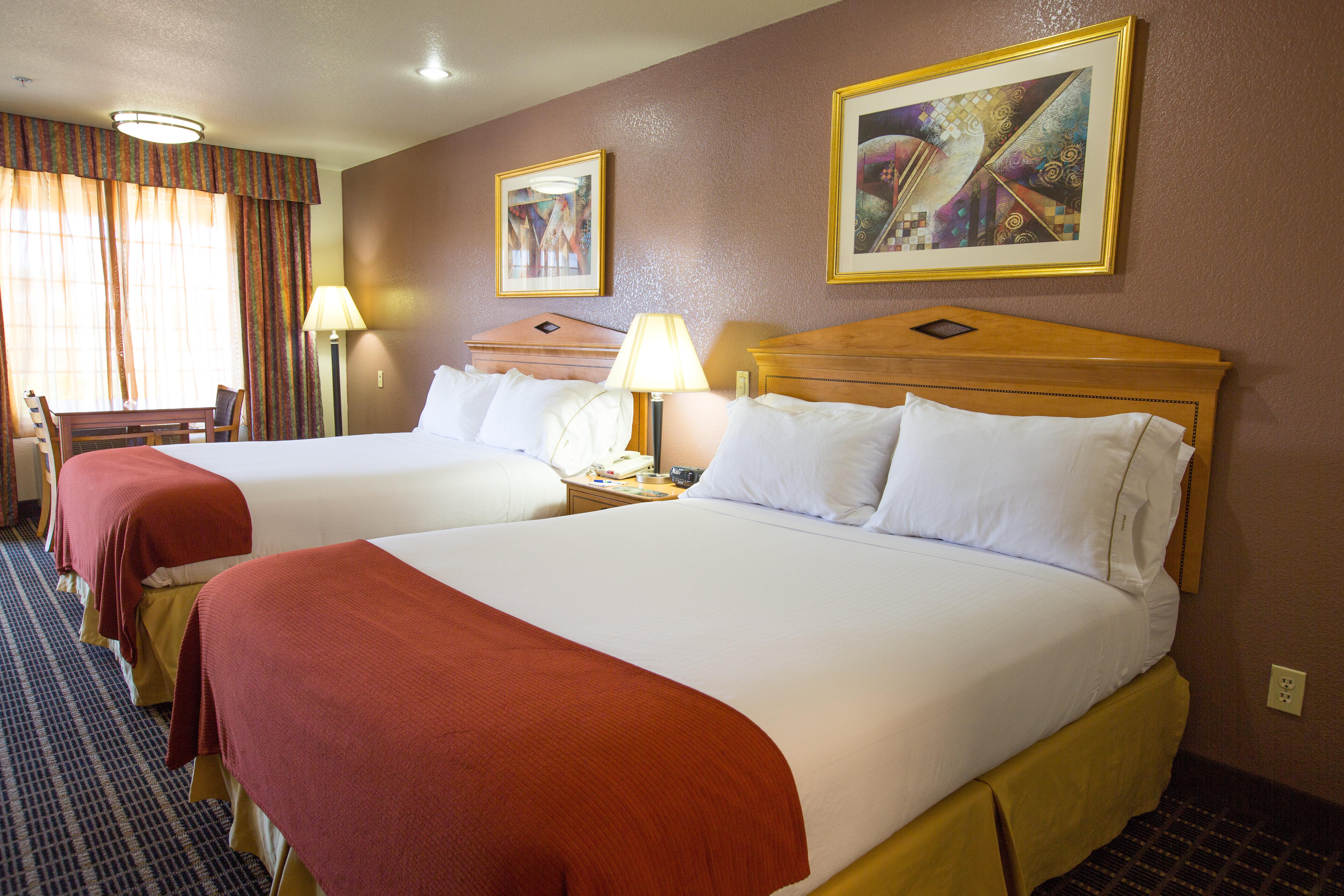 Double Two Queen Beds