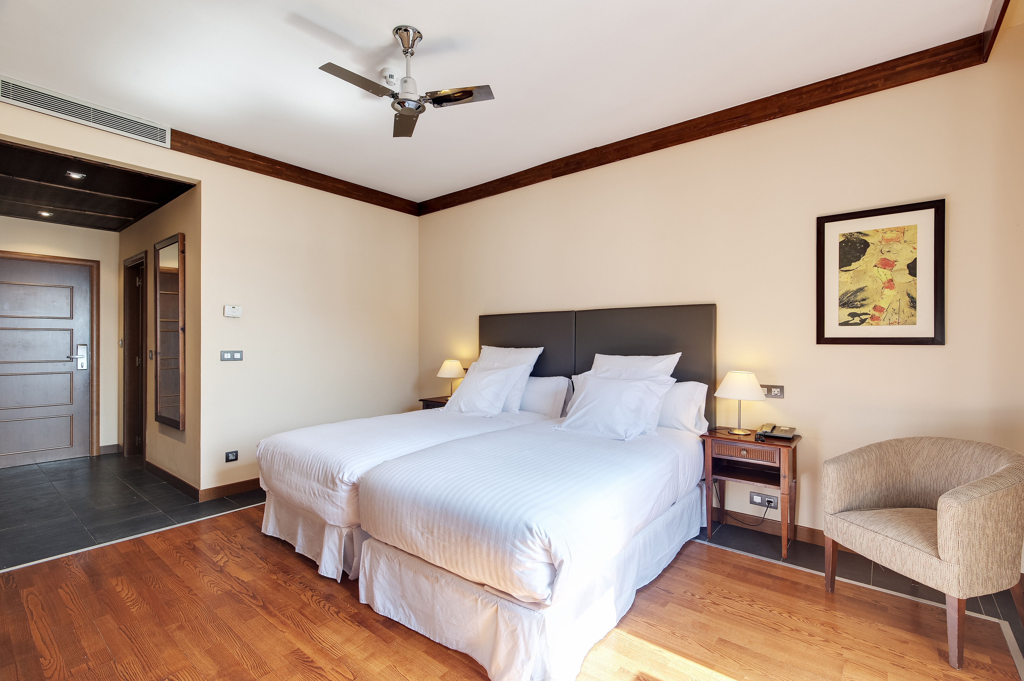 Double or Twin Superior