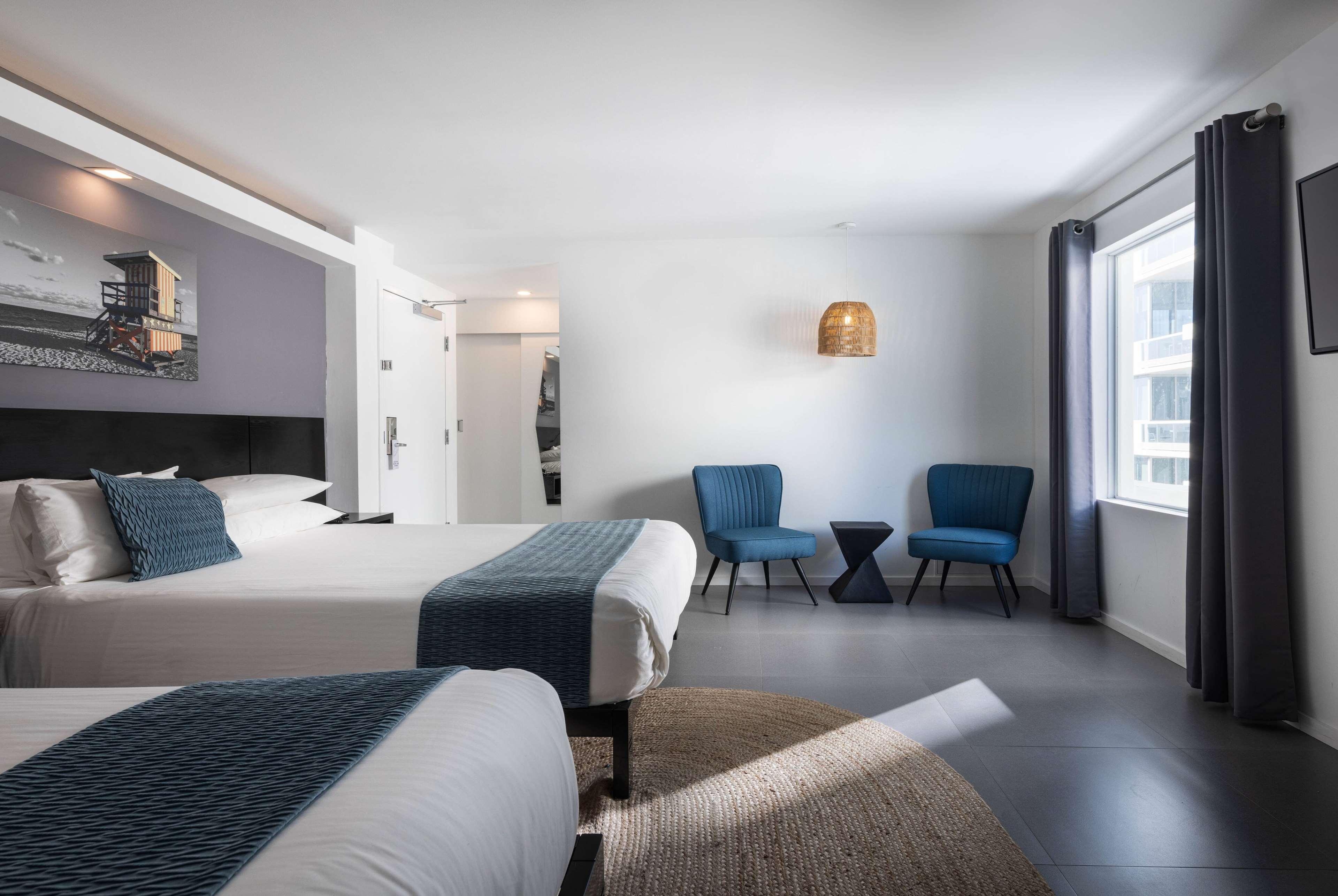 Room Deluxe Two Queen Beds