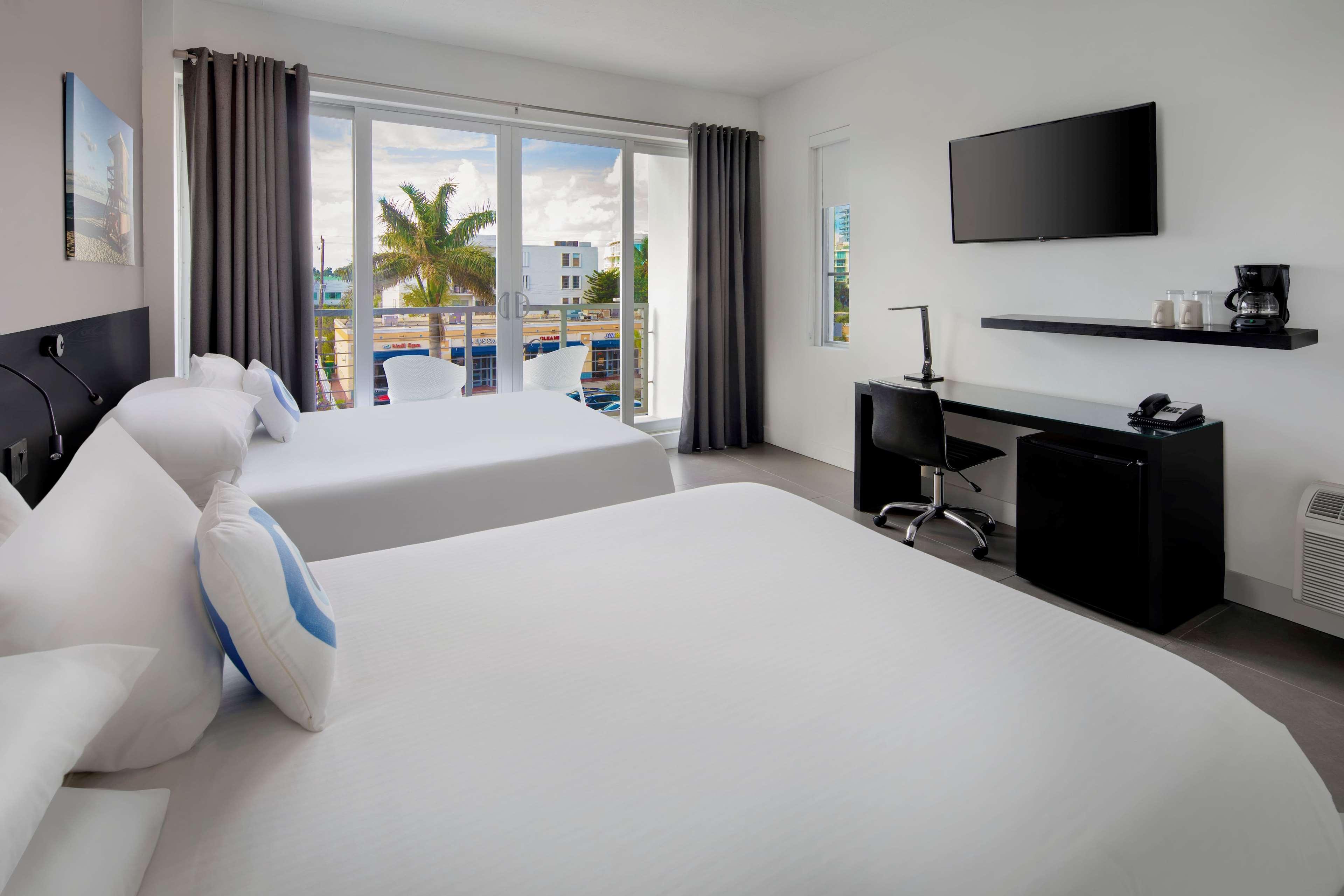 Studio City View Two Queen Beds