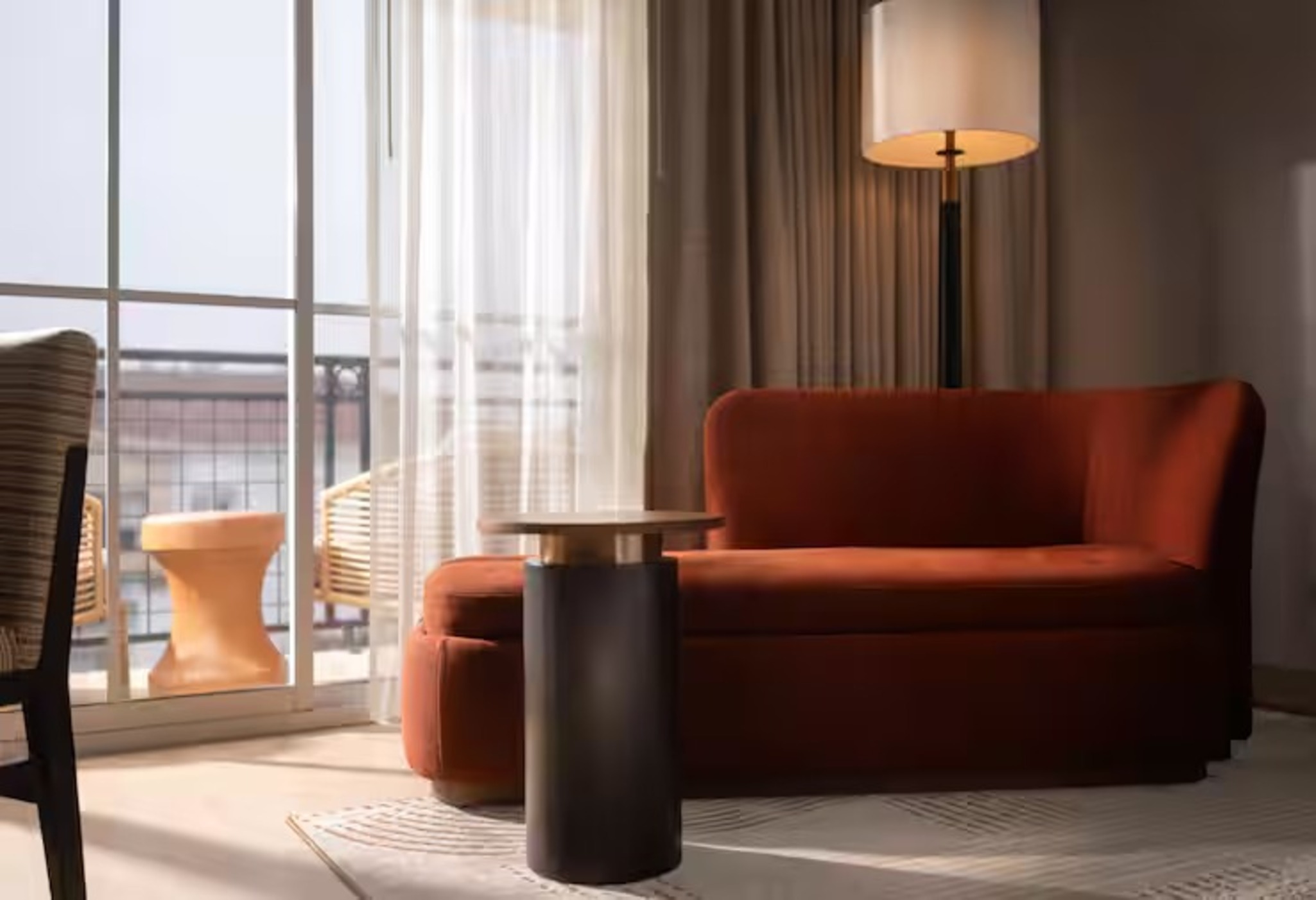 Suite City View King Bed