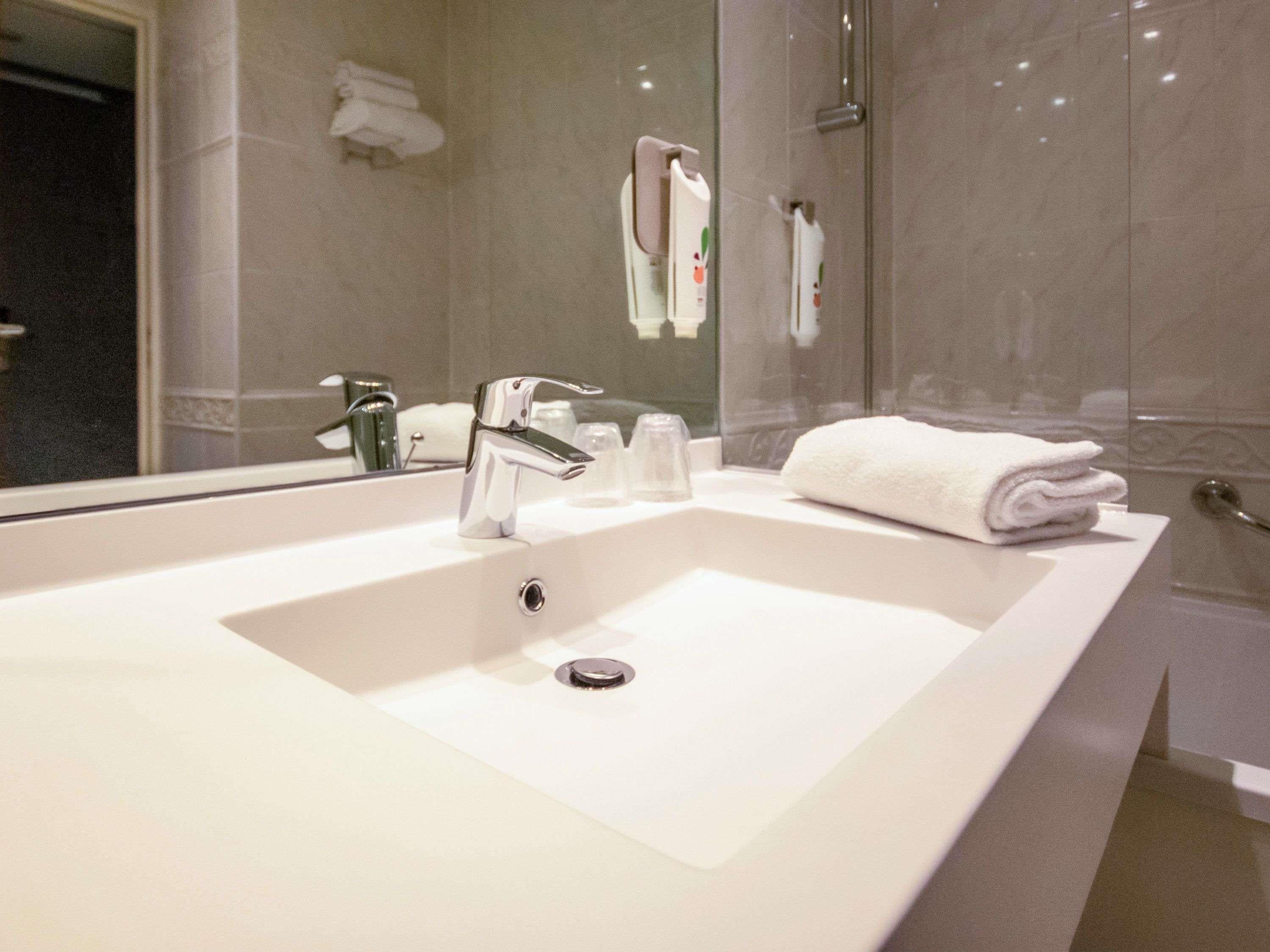 Suite Connecting Room