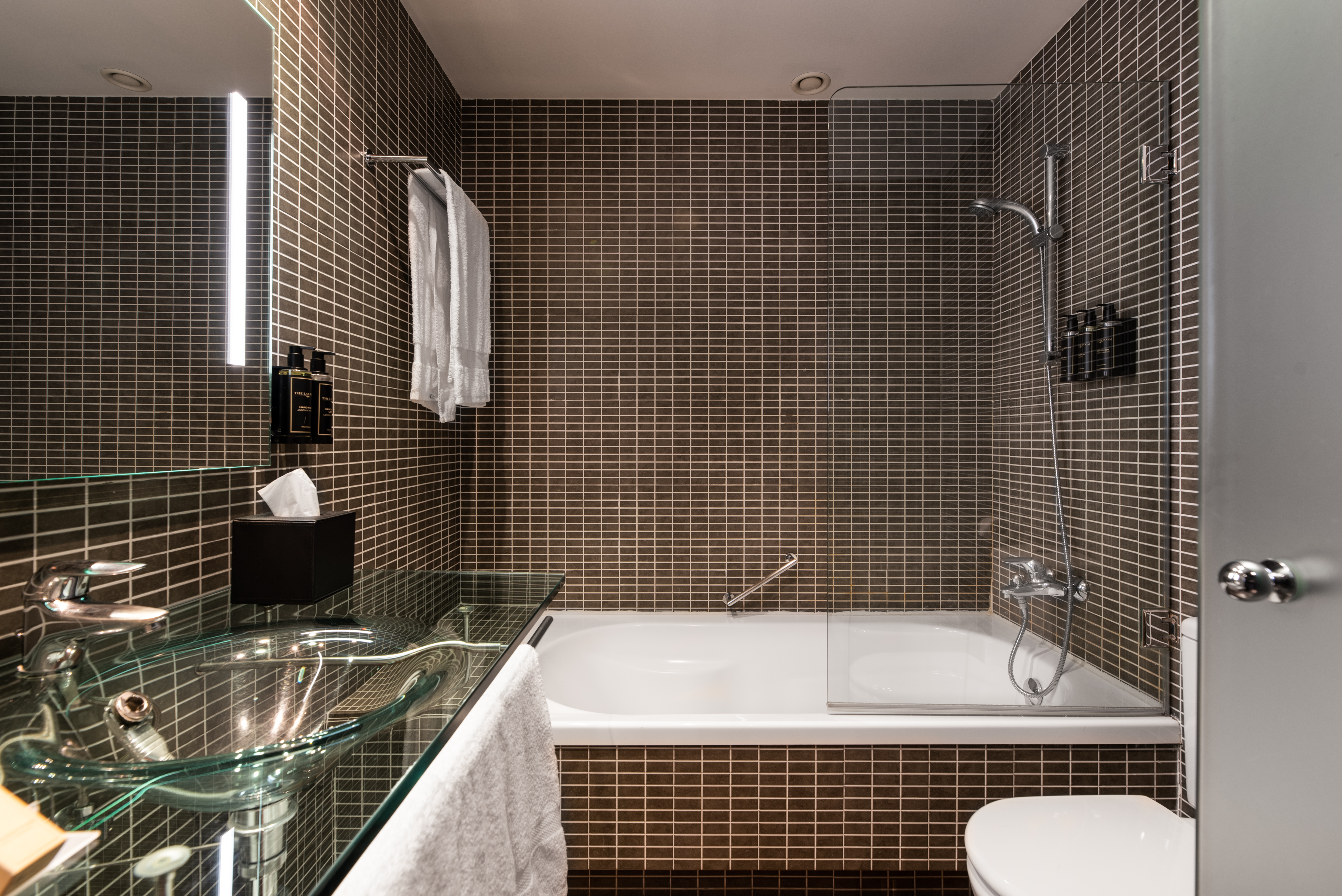 Double or Twin Standard