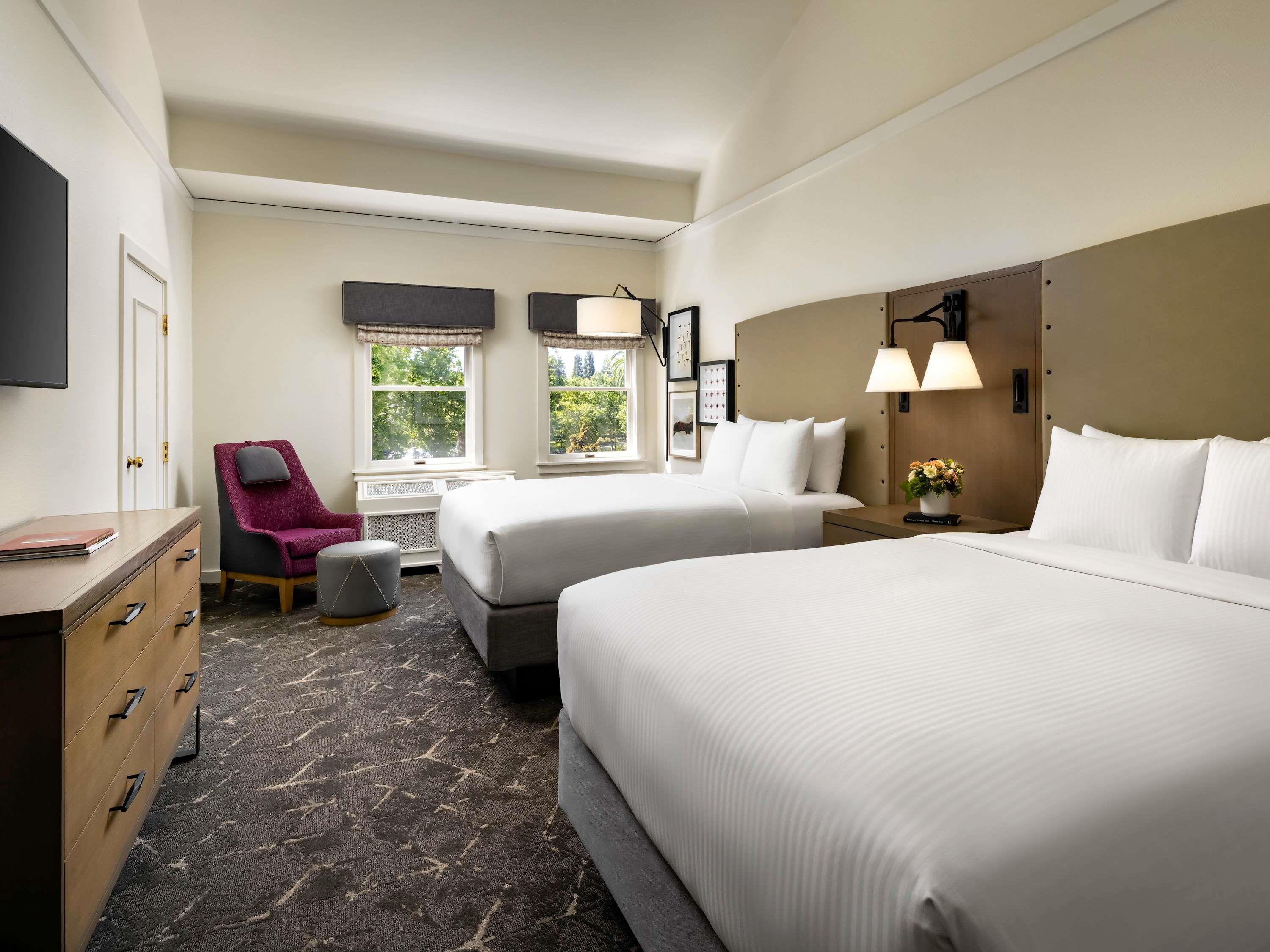 Room Deluxe Two Queen Beds