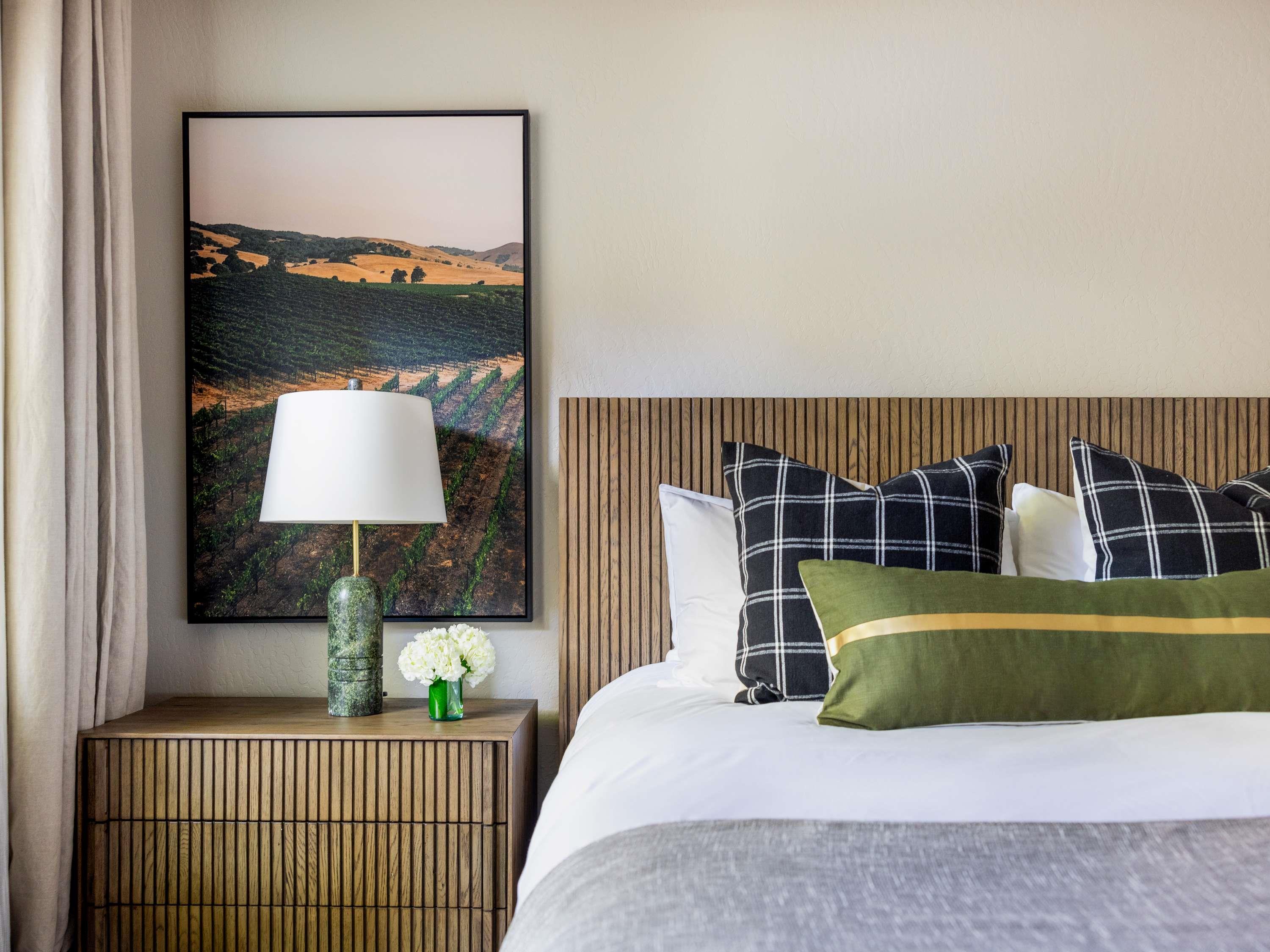 Suite King Bed One Bedroom 