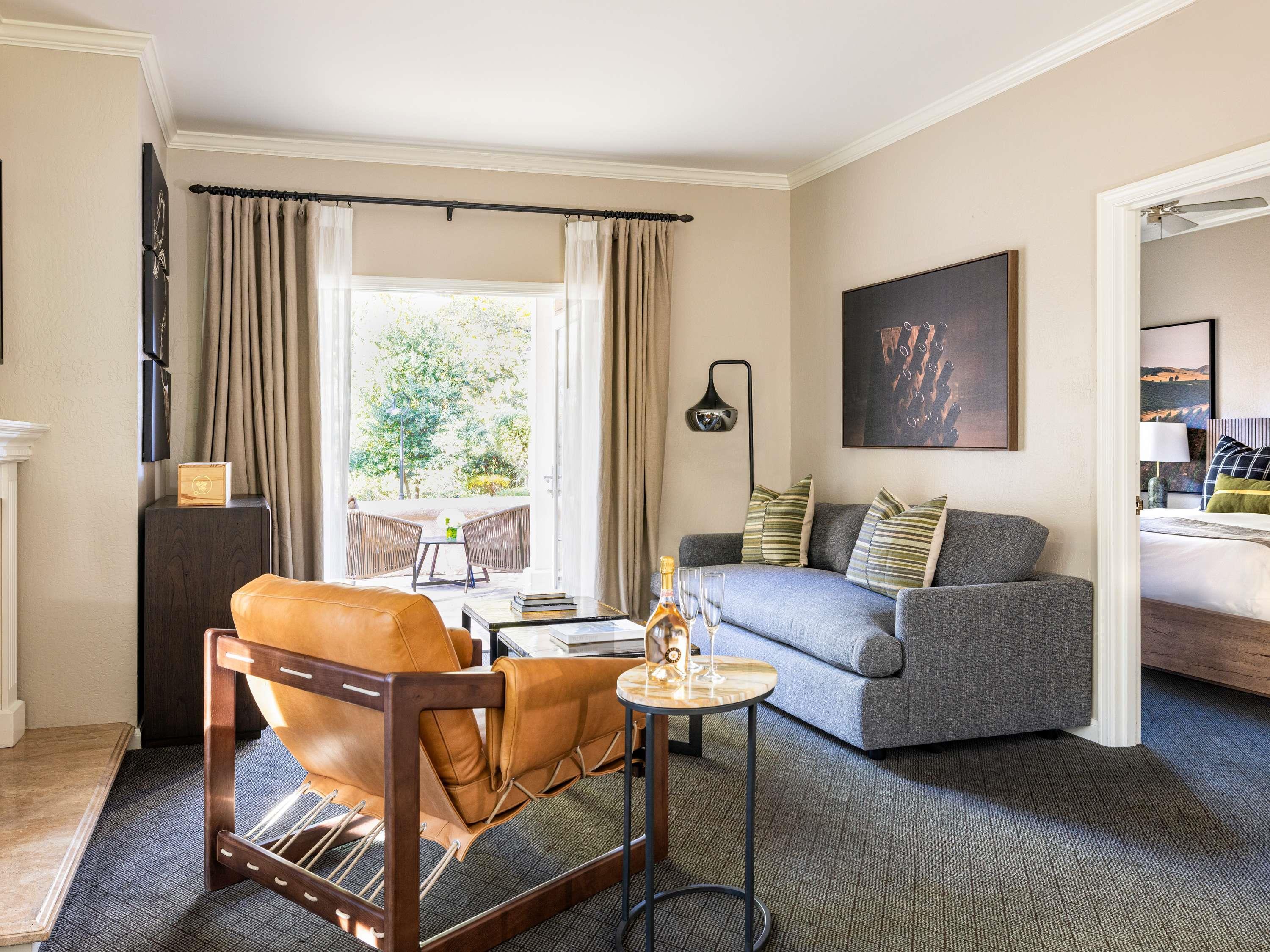 Suite King Bed One Bedroom 