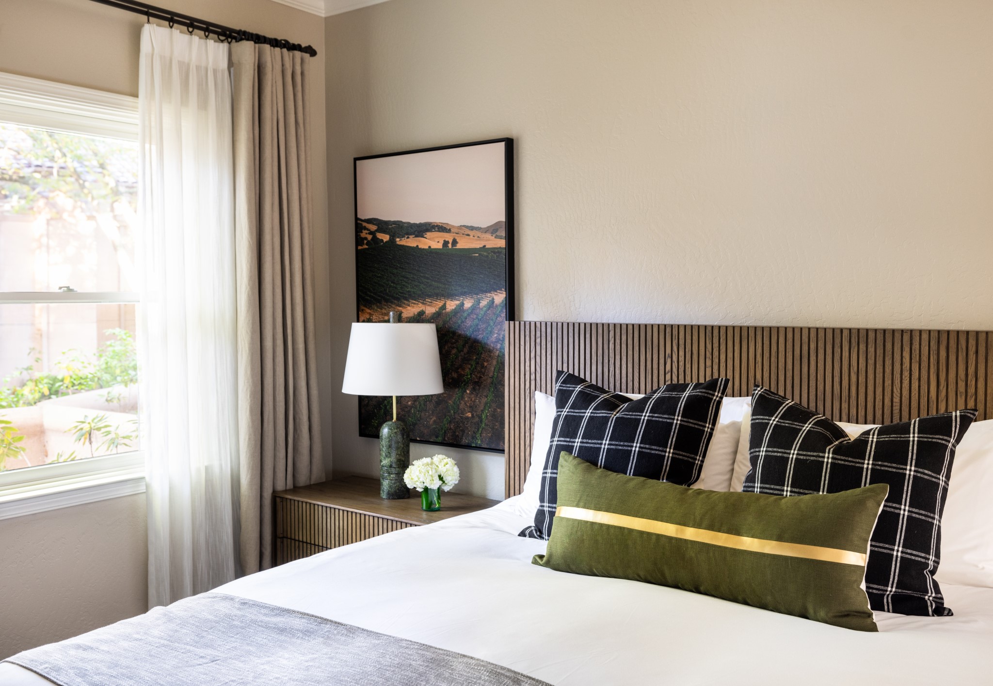 Suite King Bed One Bedroom 