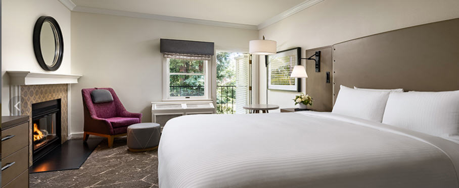 Room Deluxe King Bed