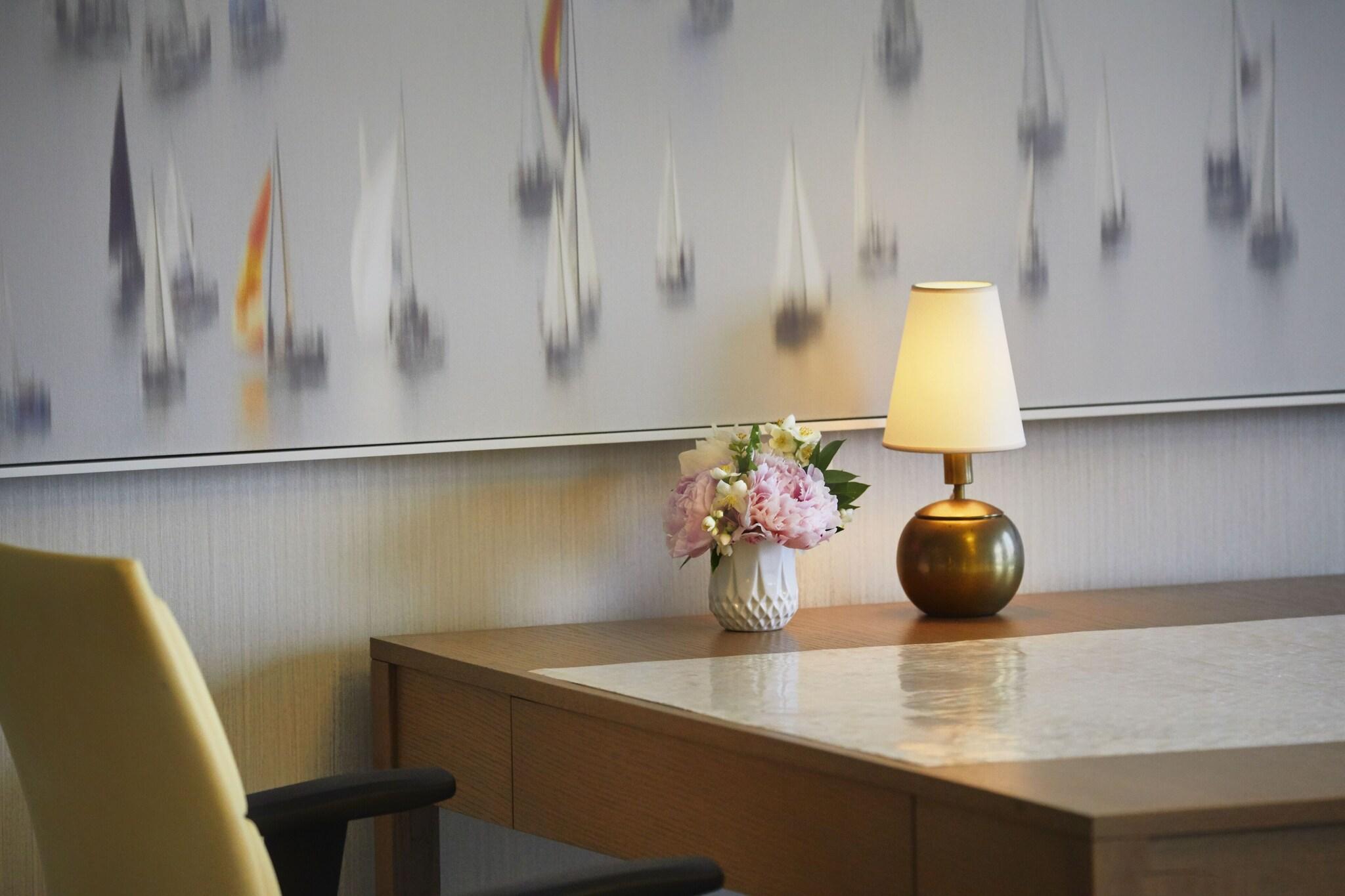 Double Accessible with Views