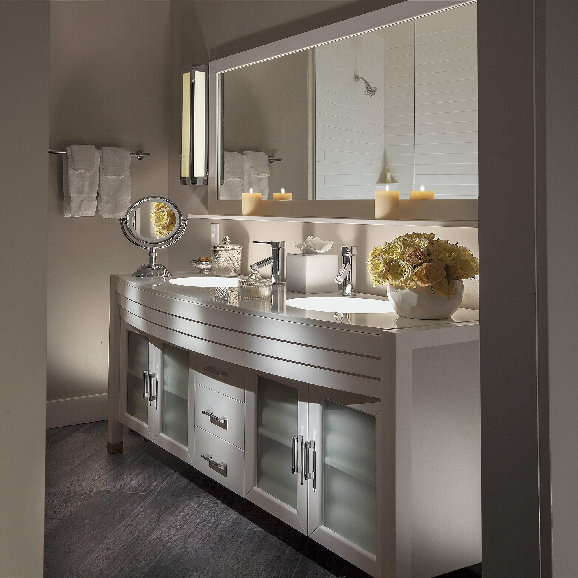 Lodge Deluxe King Bed