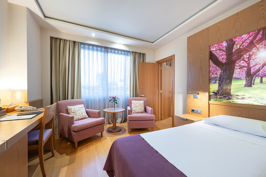 Quadruple Connecting Room