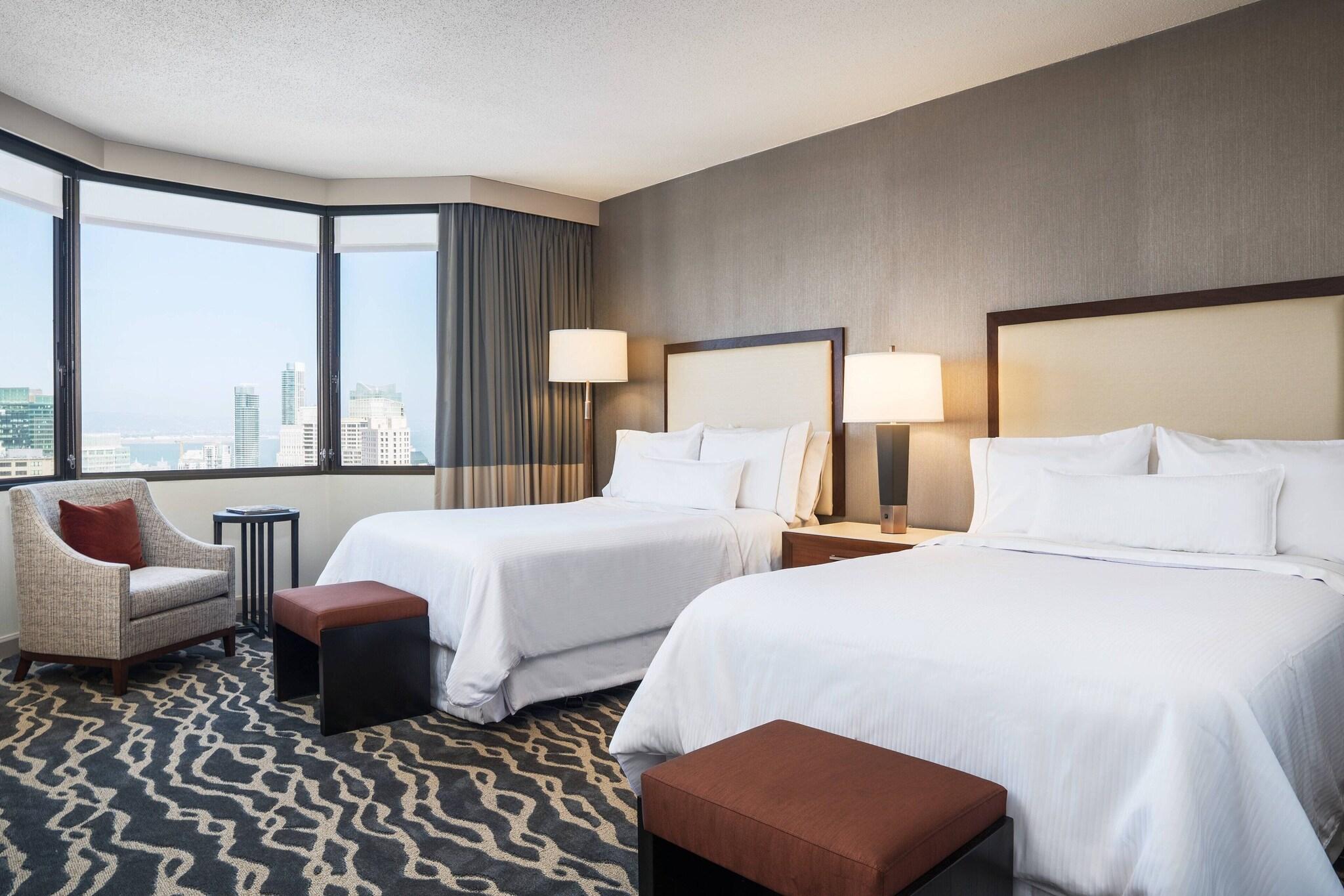 Room Deluxe Two Double Beds