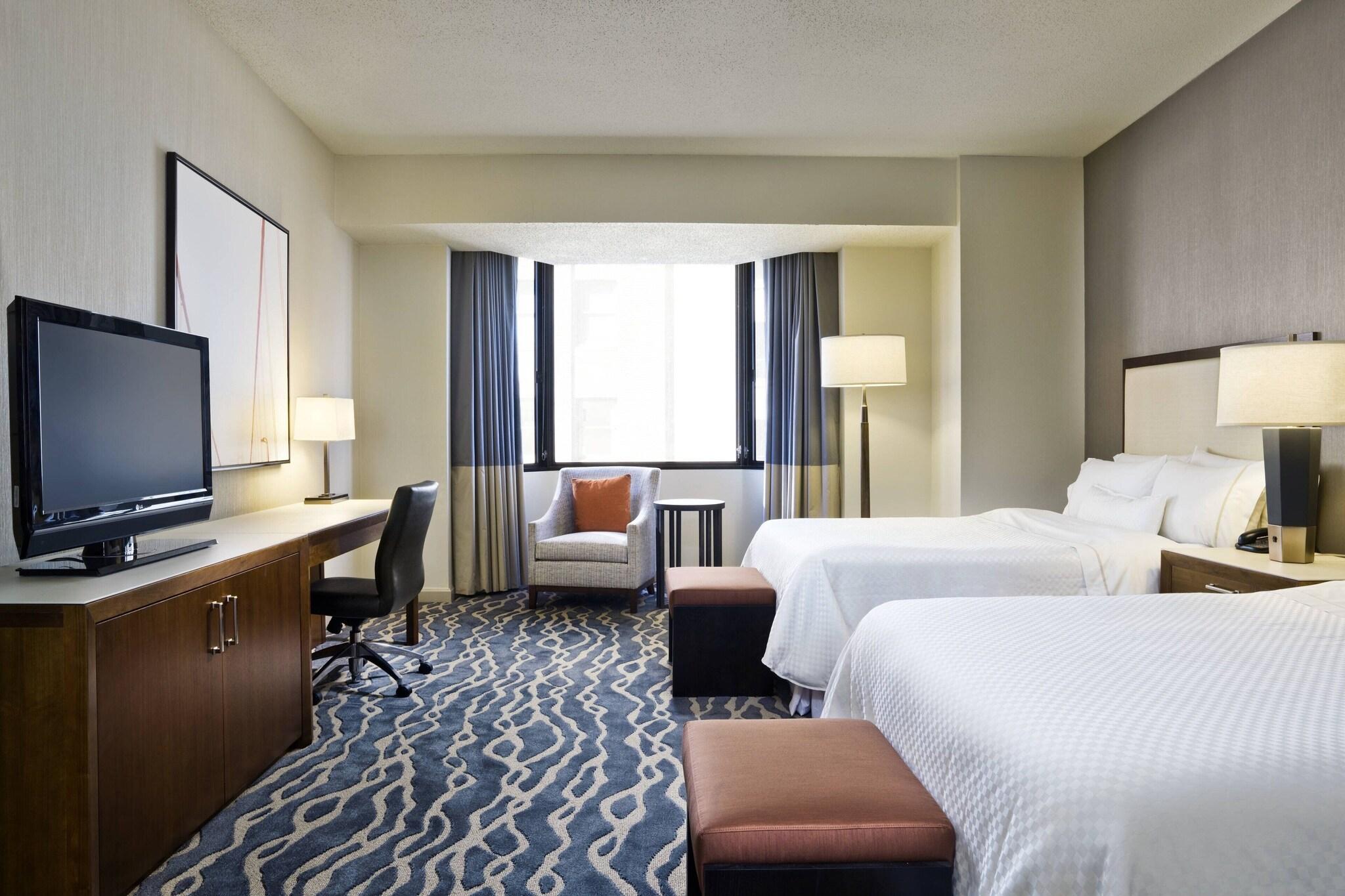 Room Deluxe Two Double Beds