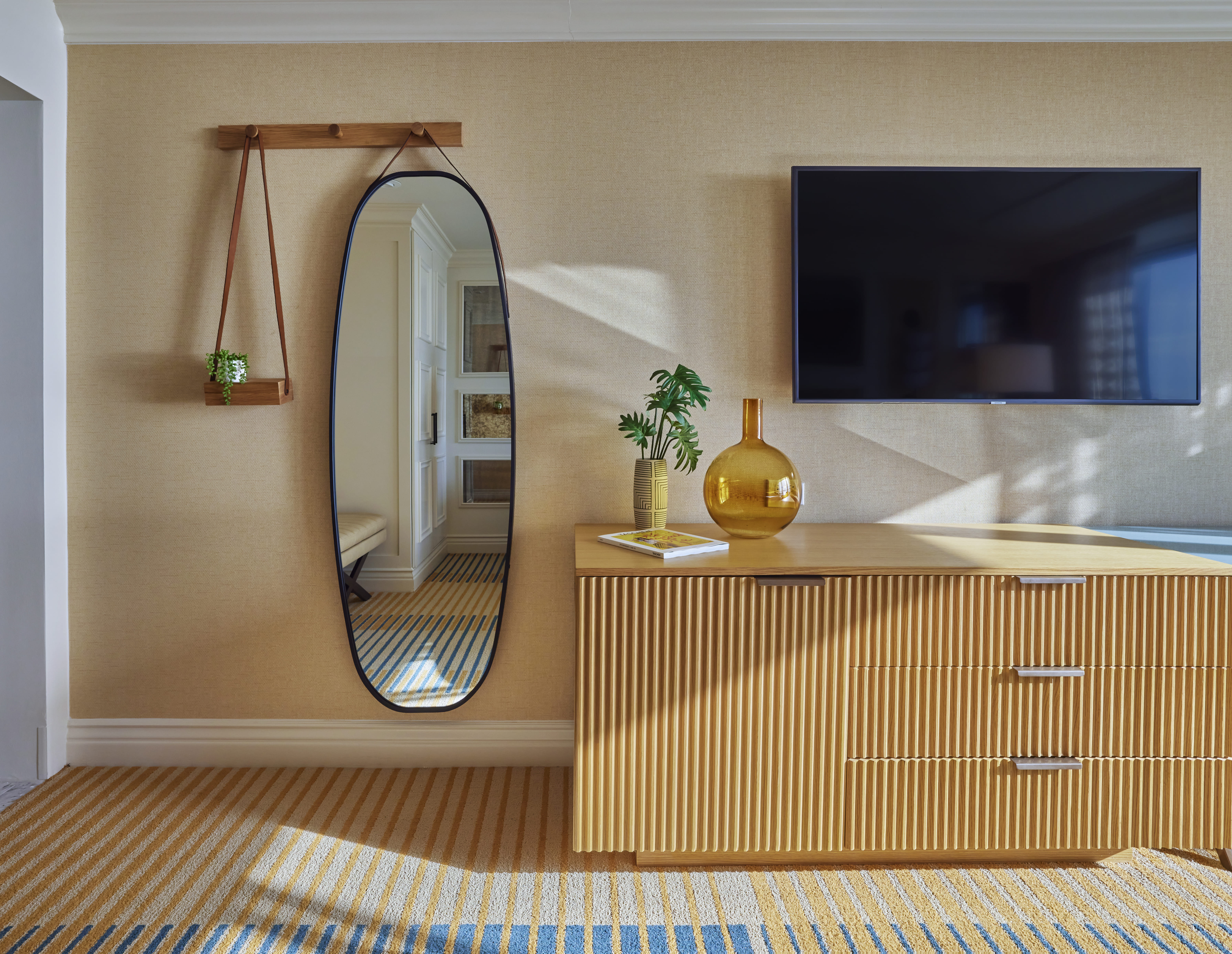 Double Accessible King Size Bed