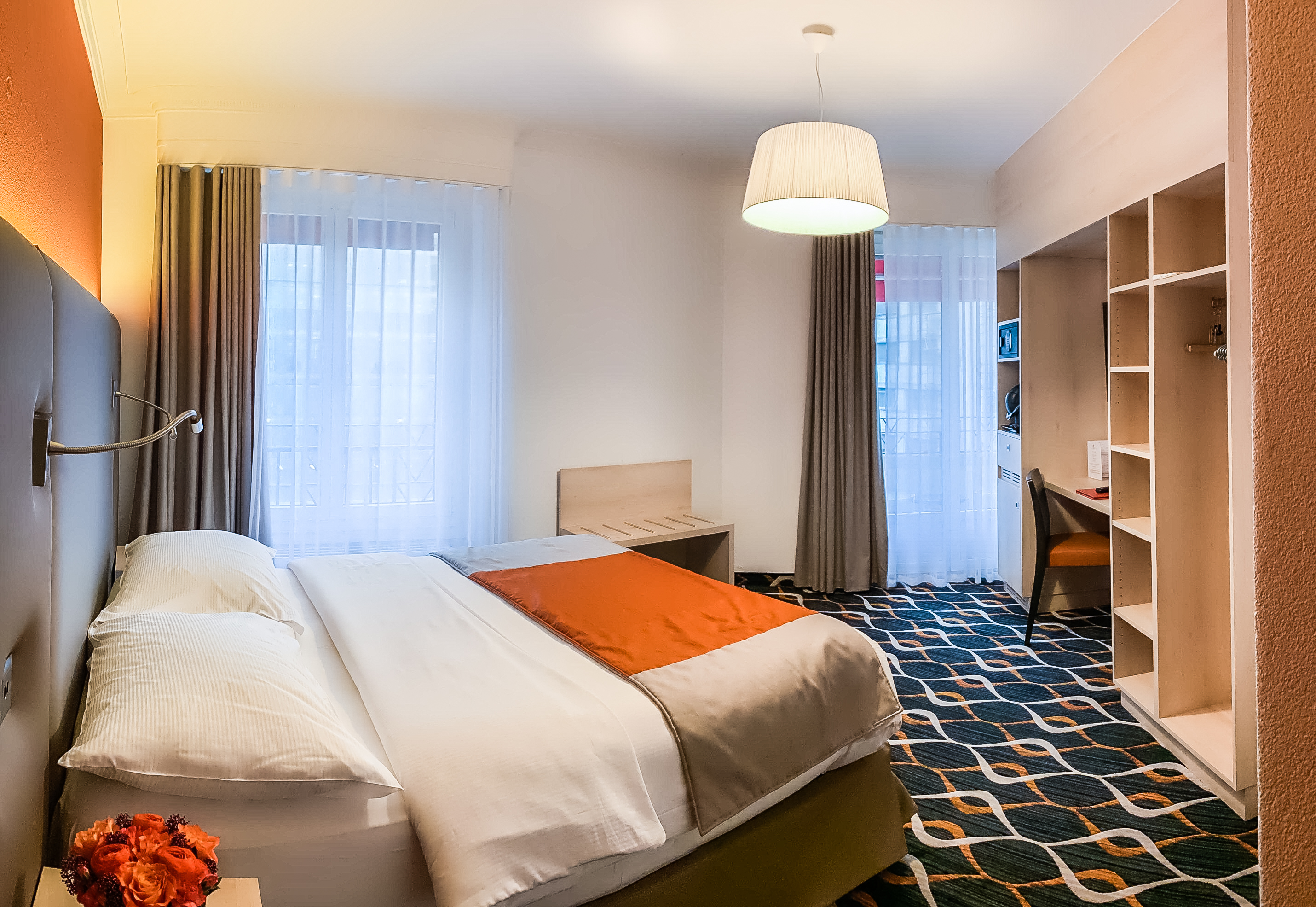 Double or Twin Standard