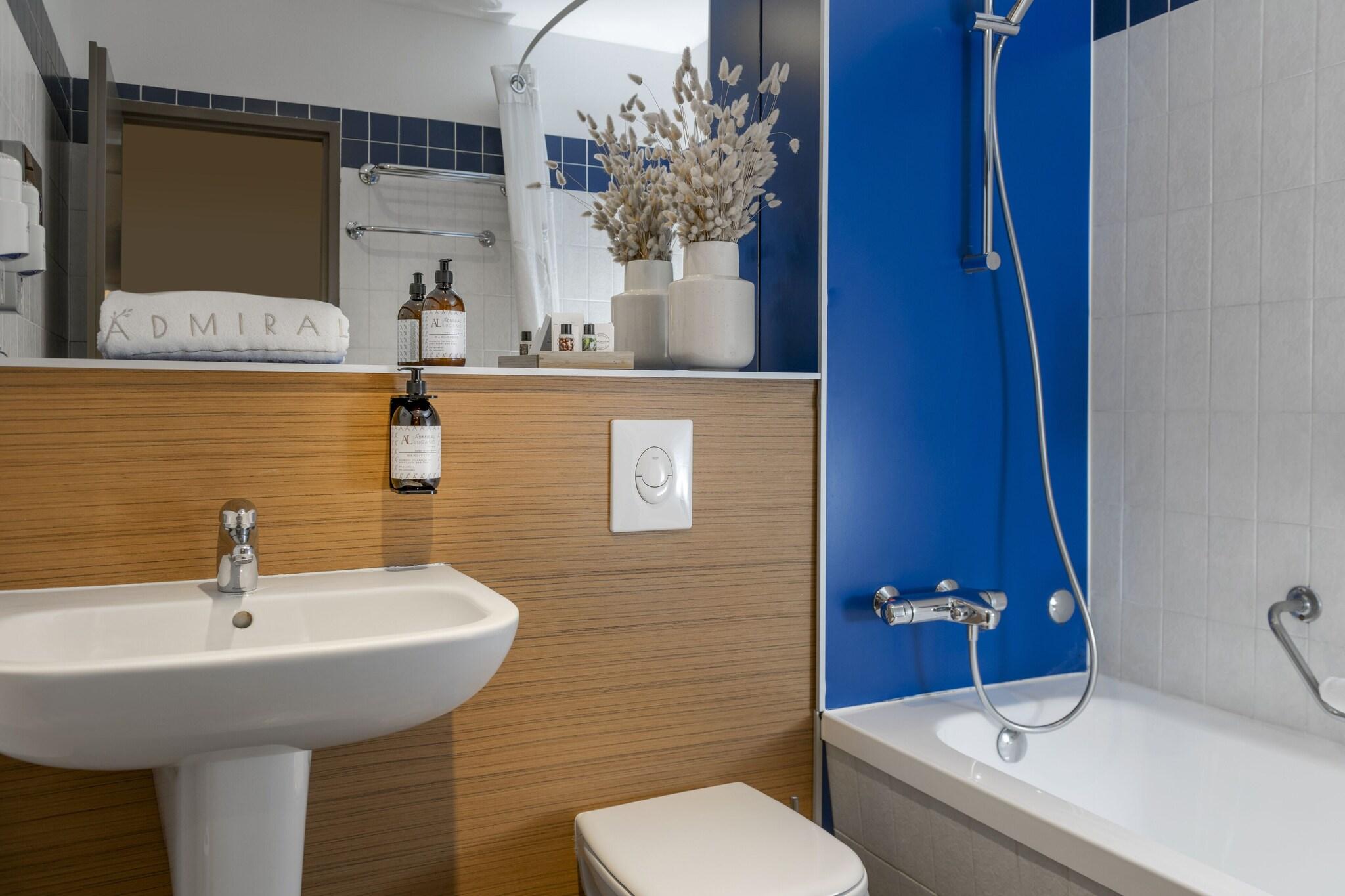 Family Room Connecting Room