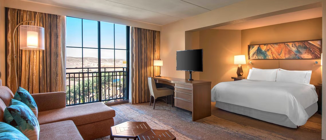 Junior Suite King Size Bed