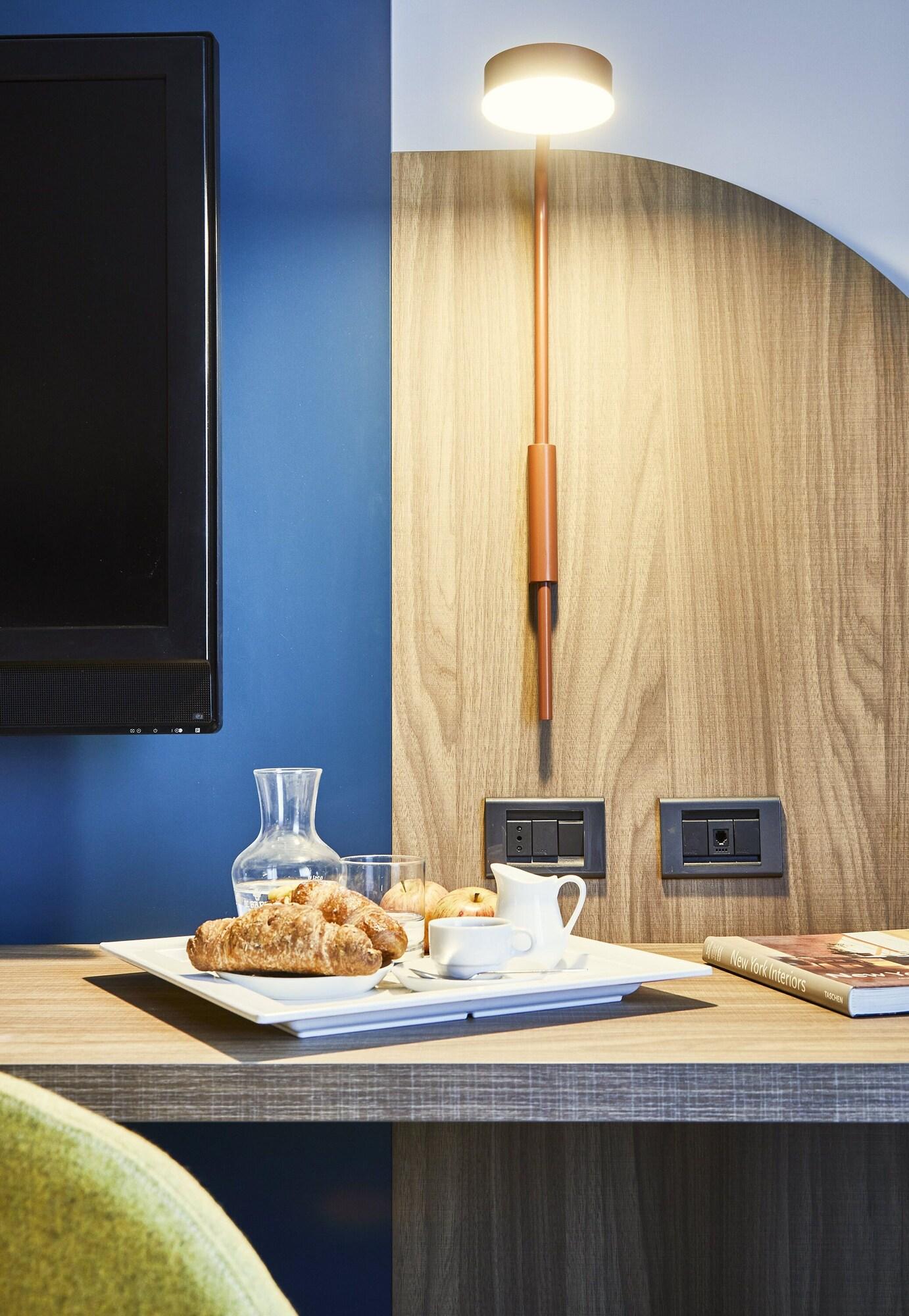 Double or Twin Superior