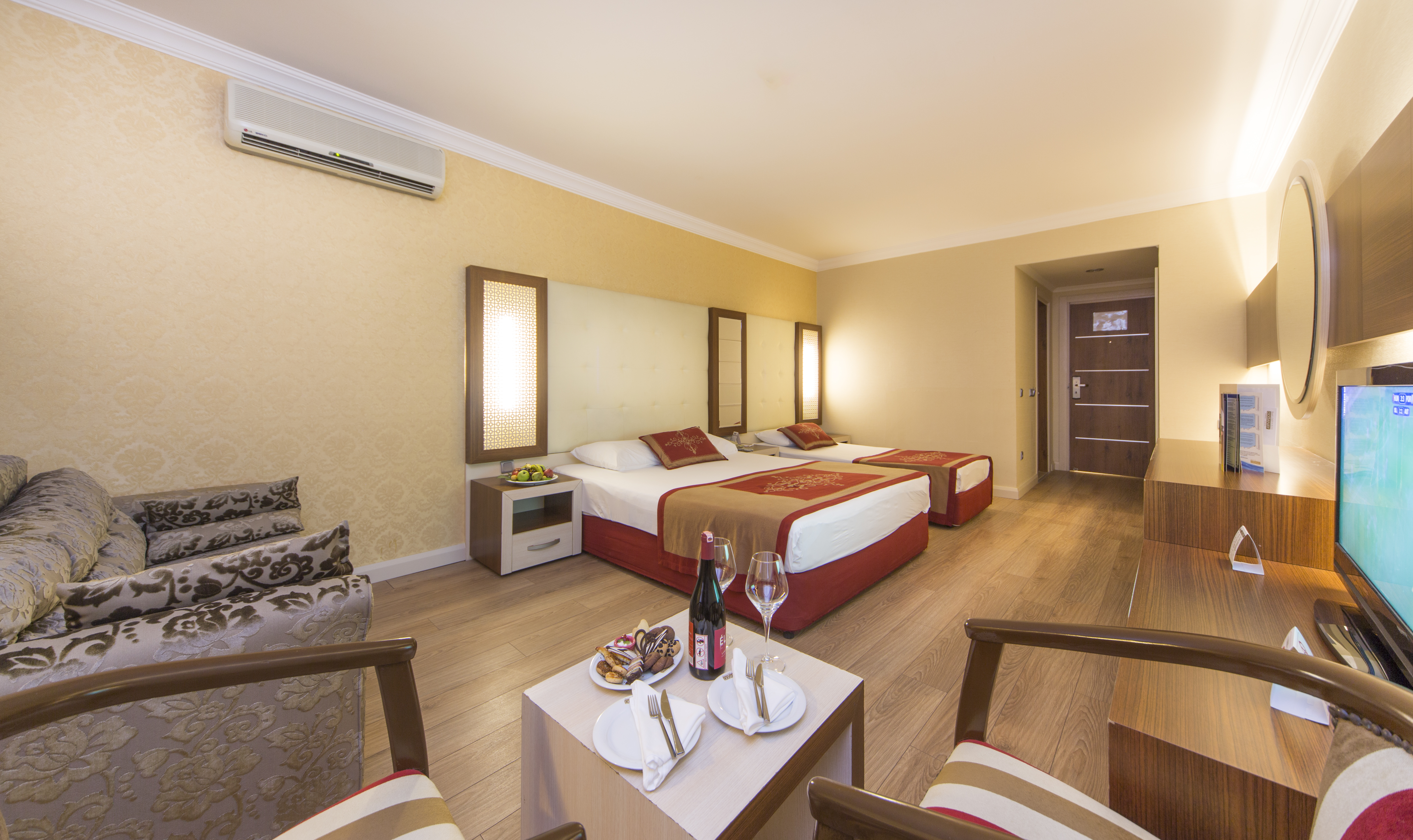 Family Room Side Sea View