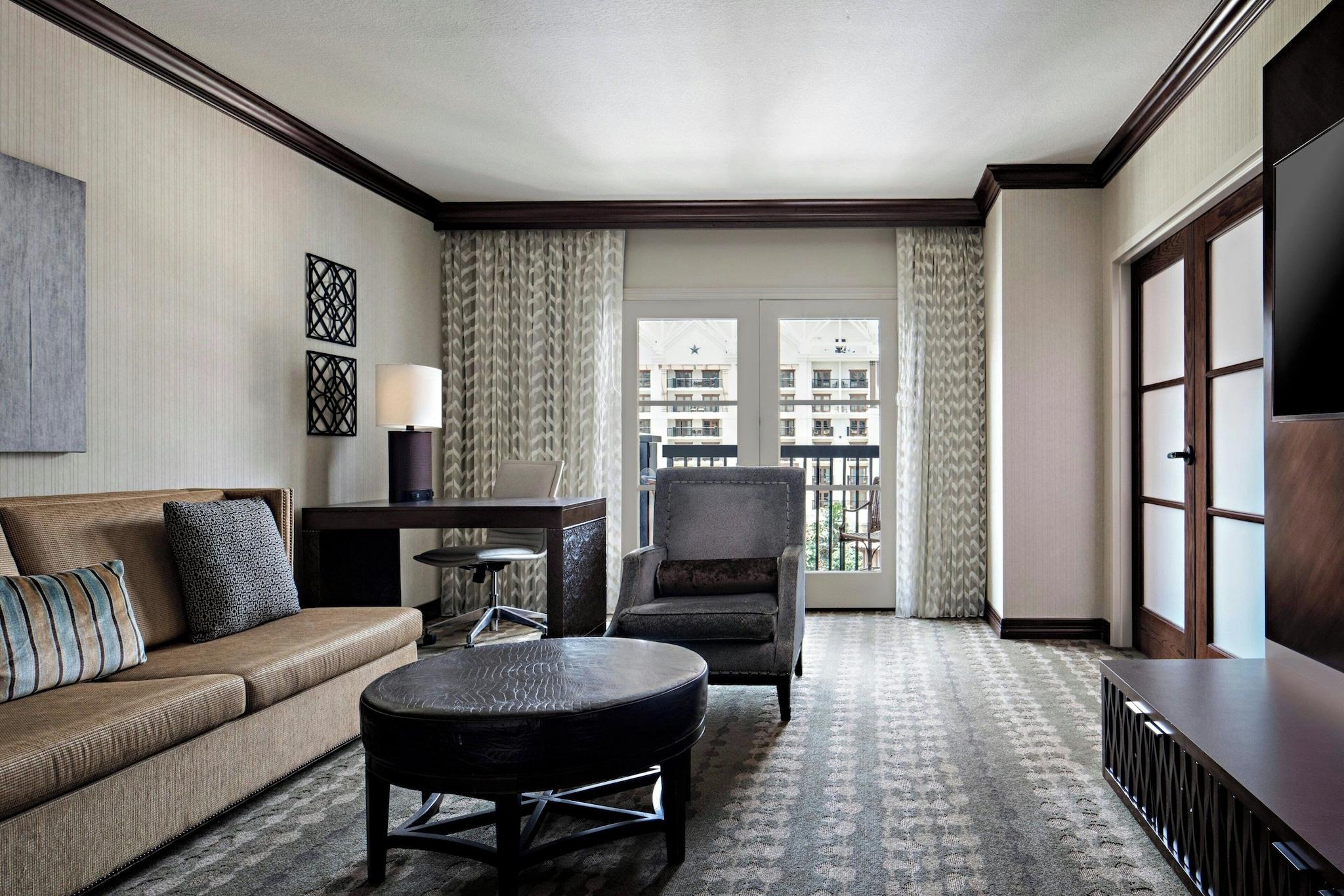 Suite Executive King Bed