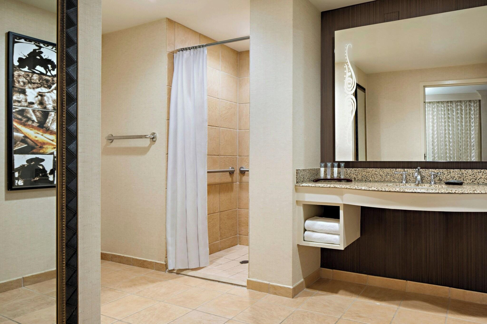 Quadruple Two Queen Beds