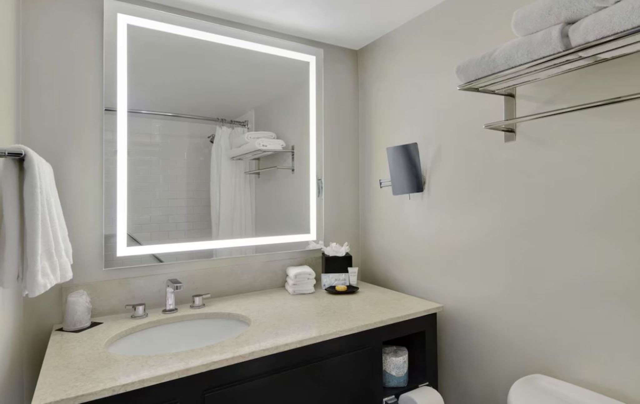 Double Accessible King Size Bed