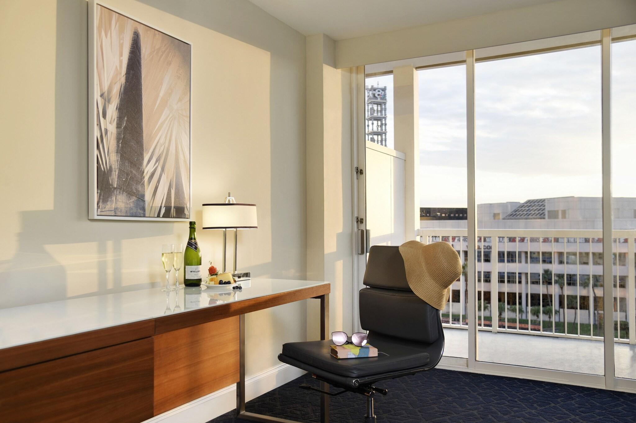 Double City View King Bed