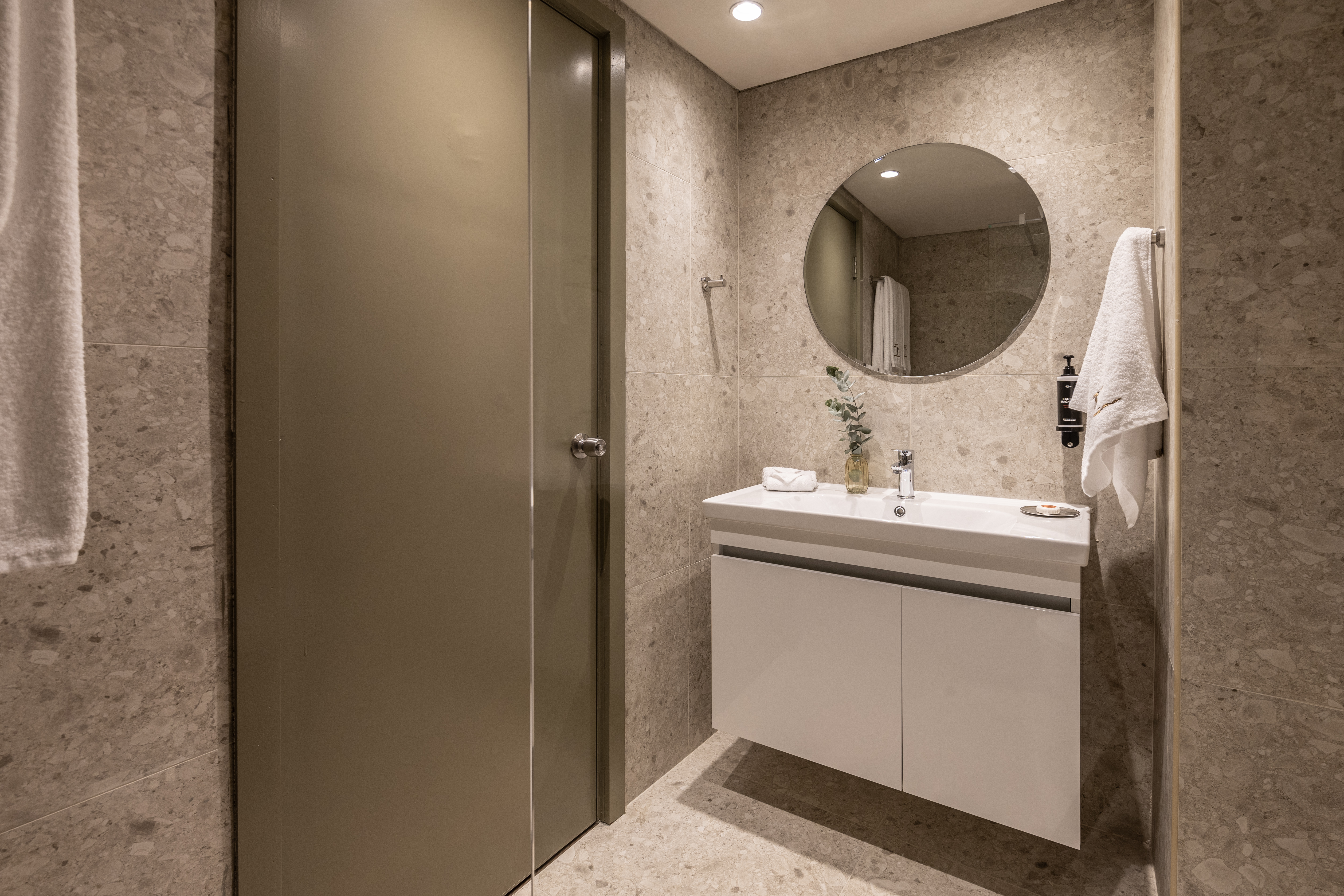 Double Superior Land View