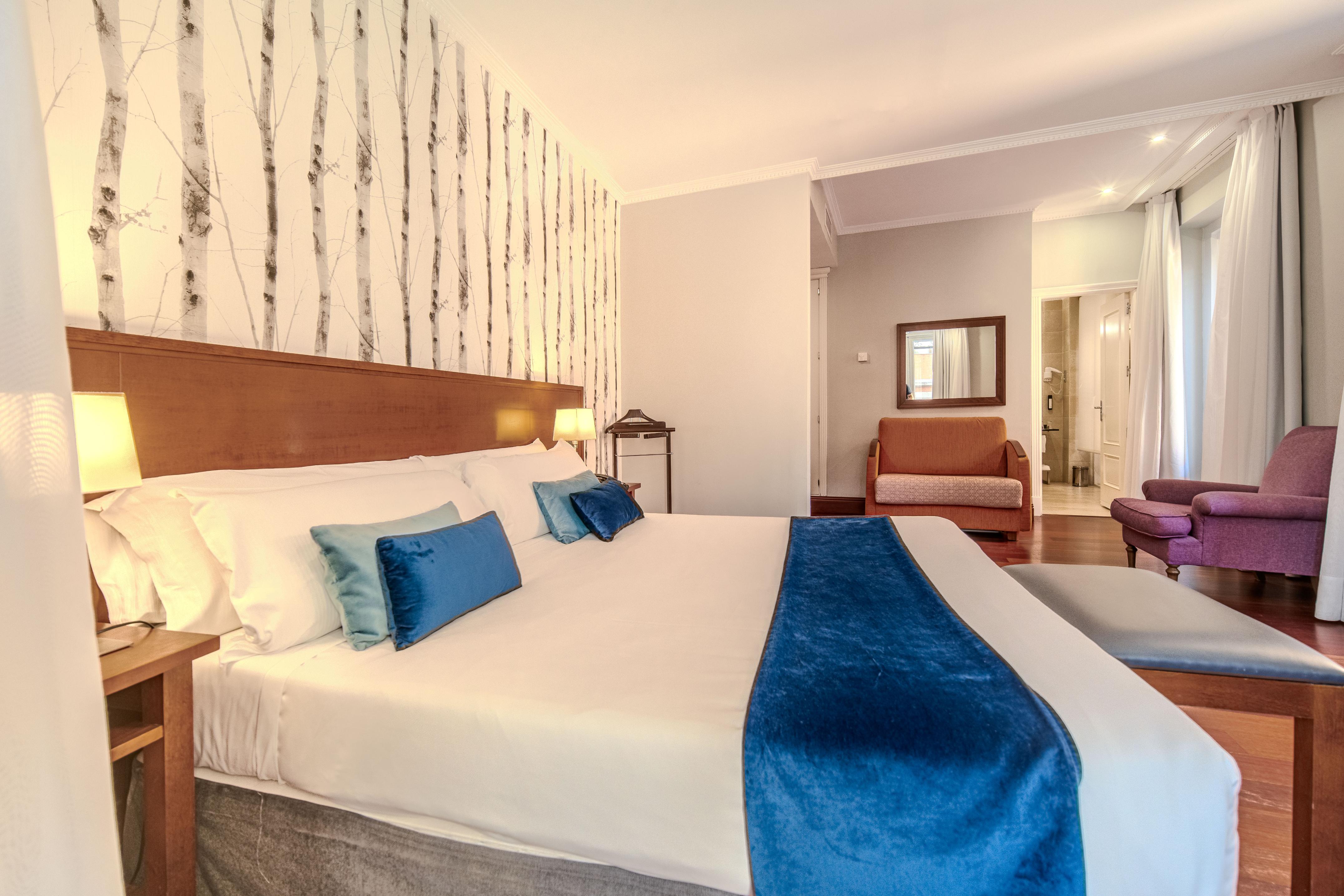 Double or Twin Superior