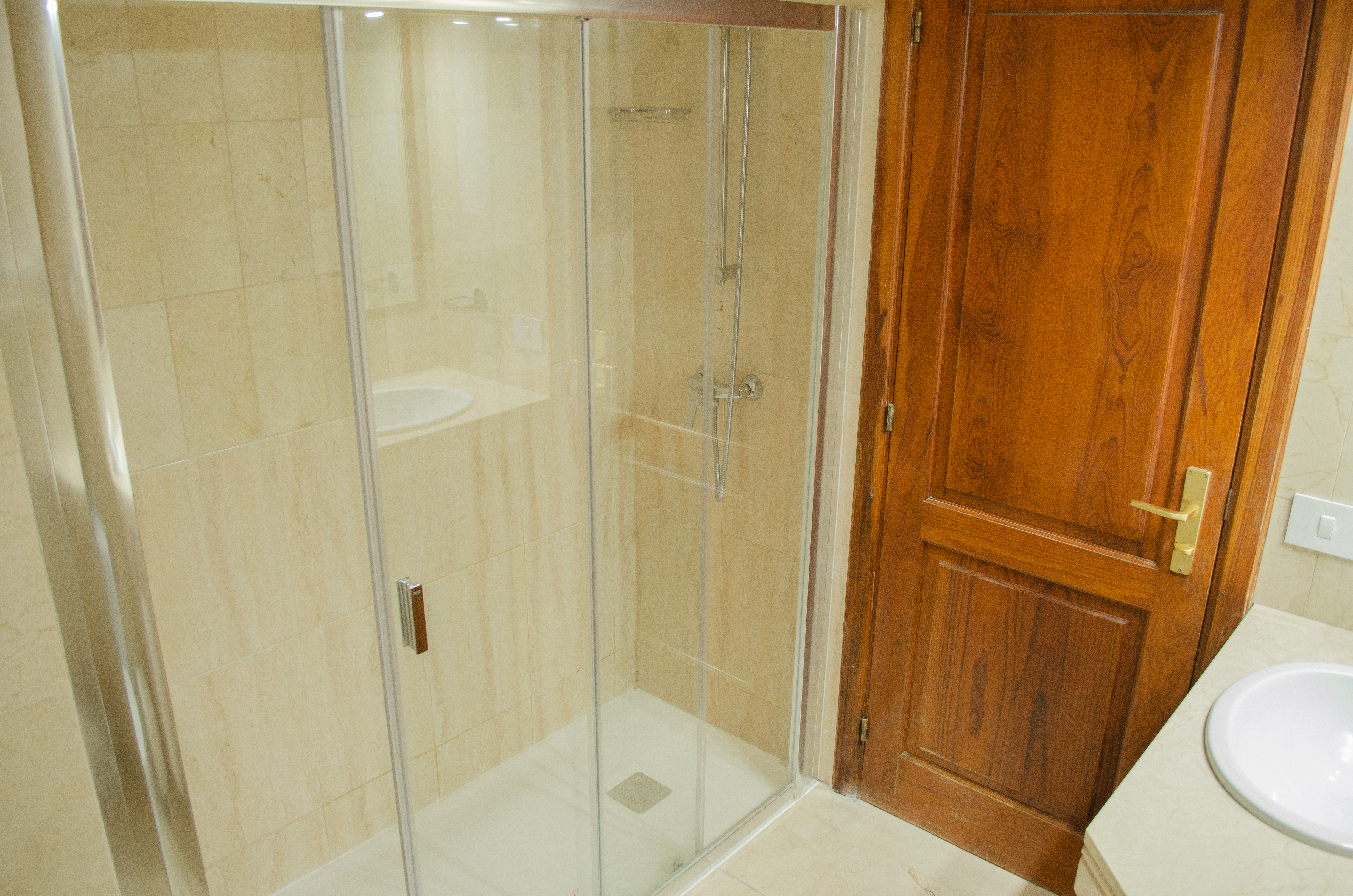 Apartment Capacity 5 Two Bedrooms